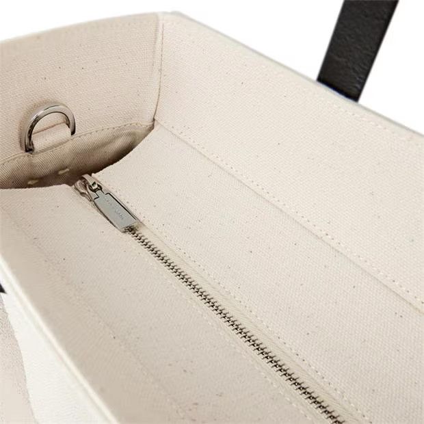 Golden Goose o1g2r1mq1024 Size: OS / Tote Bag in White & Gold Size ONE SIZE - 3 Thumbnail