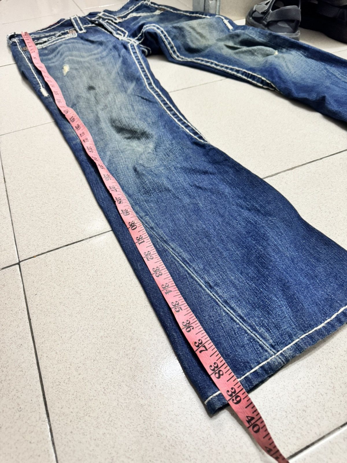 True Religion TRUE RELIGION JOEY SUPER T FLAP FLARE JEANS Size US 34 / EU 50 - 9 Thumbnail