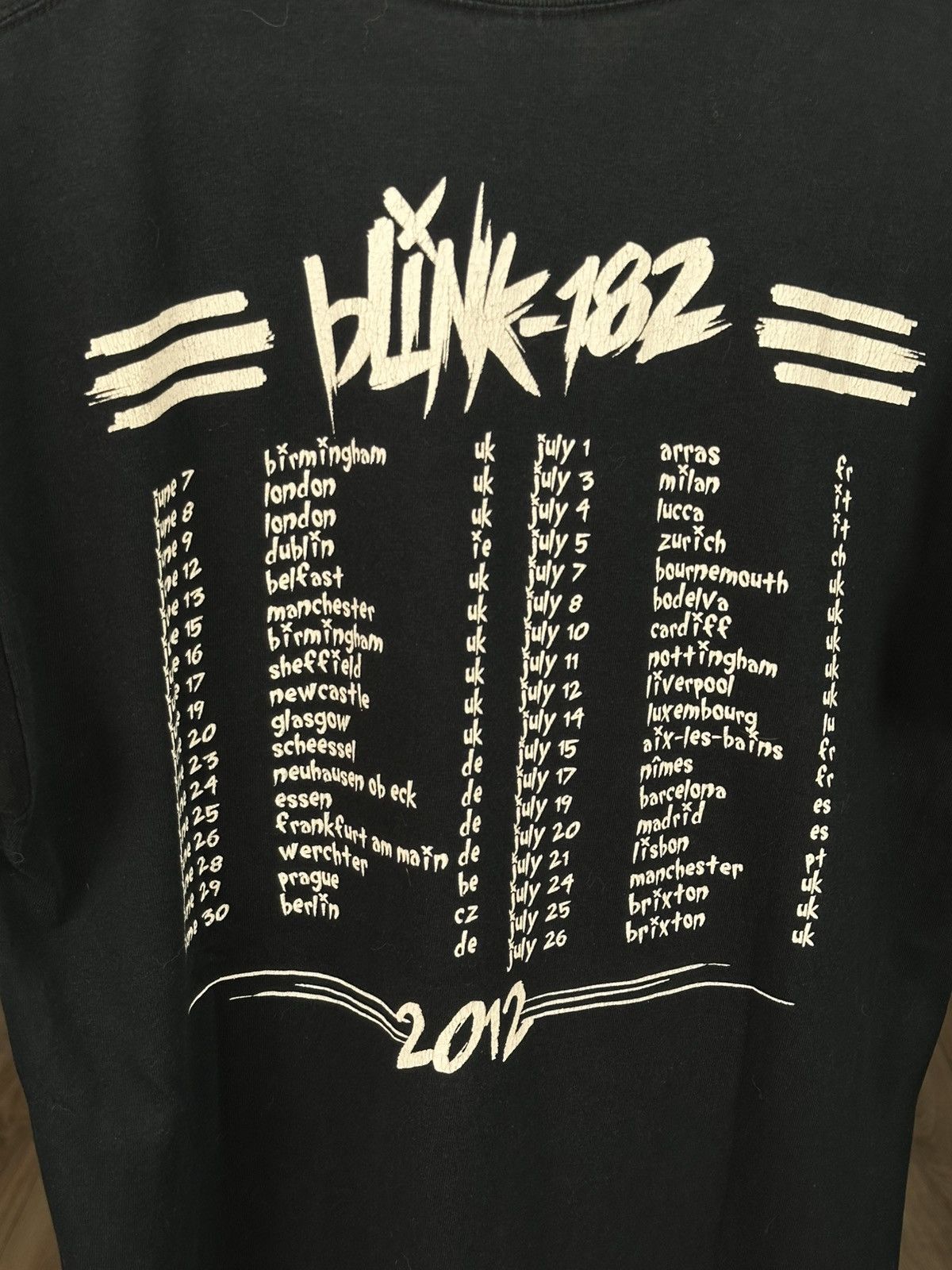 Band Tees Blink 182 Logo T Shirt Tee Y2K Size US M / EU 48-50 / 2 - 7 Thumbnail