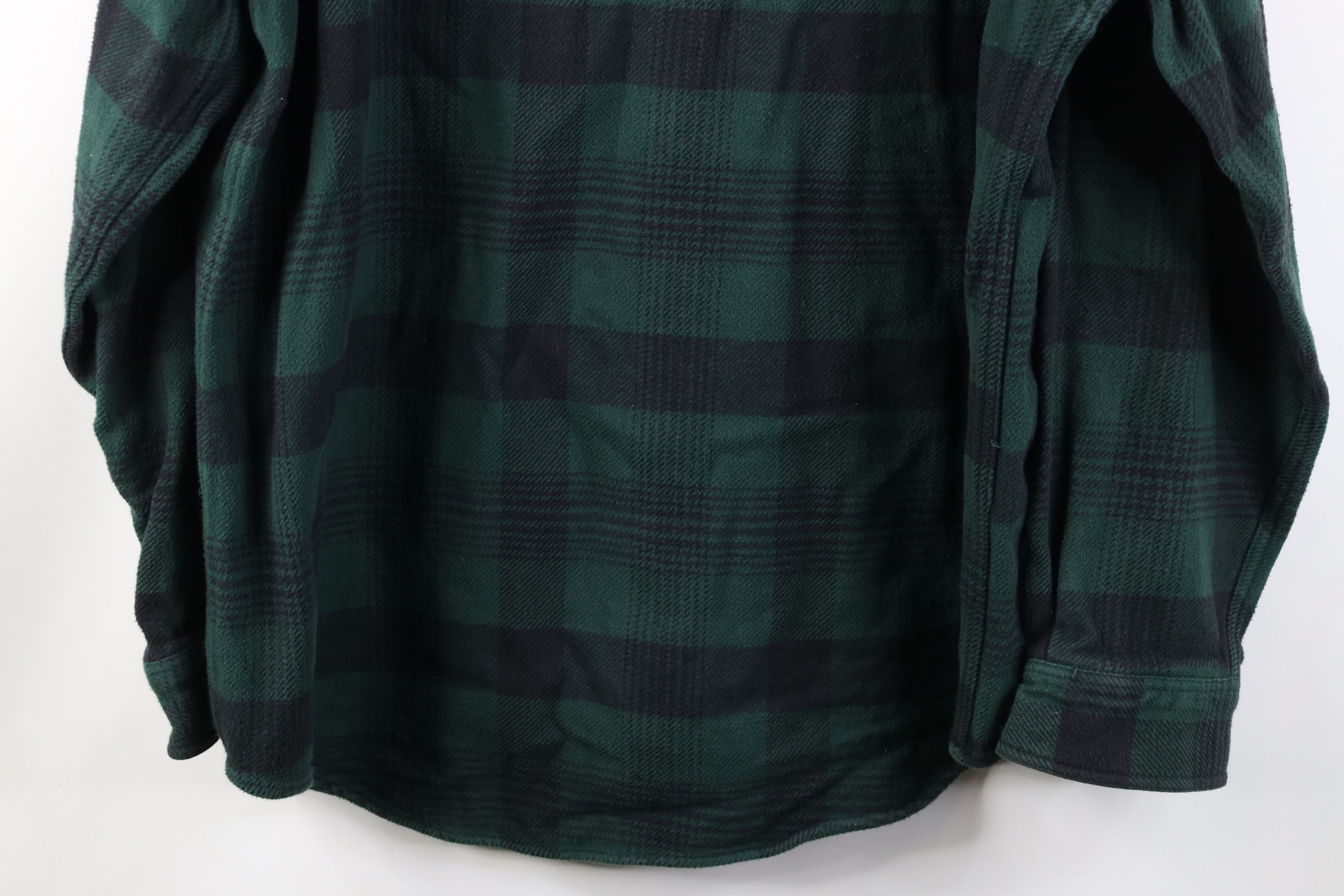Cabelas Vintage 90s Cabelas Heavyweight Button Shirt Green Plaid Size US XL / EU 56 / 4 - 12 Thumbnail