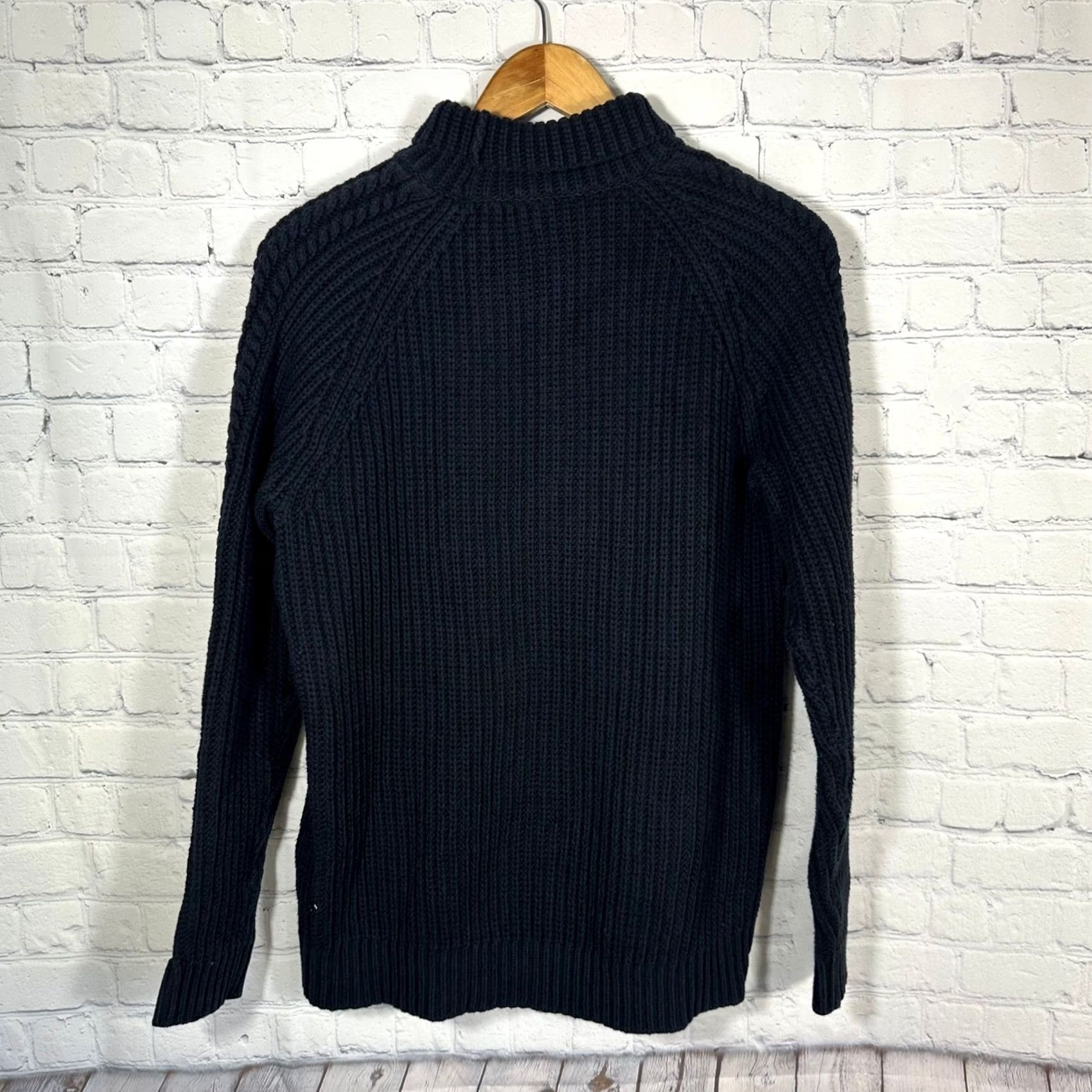 Lululemon Lululemon Black Cable Knit Mock Neck Sweater Raglan Sleeve Cotton Blend Size 8 Womens Pullover Size M / US 6-8 / IT 42-44 - 3 Thumbnail
