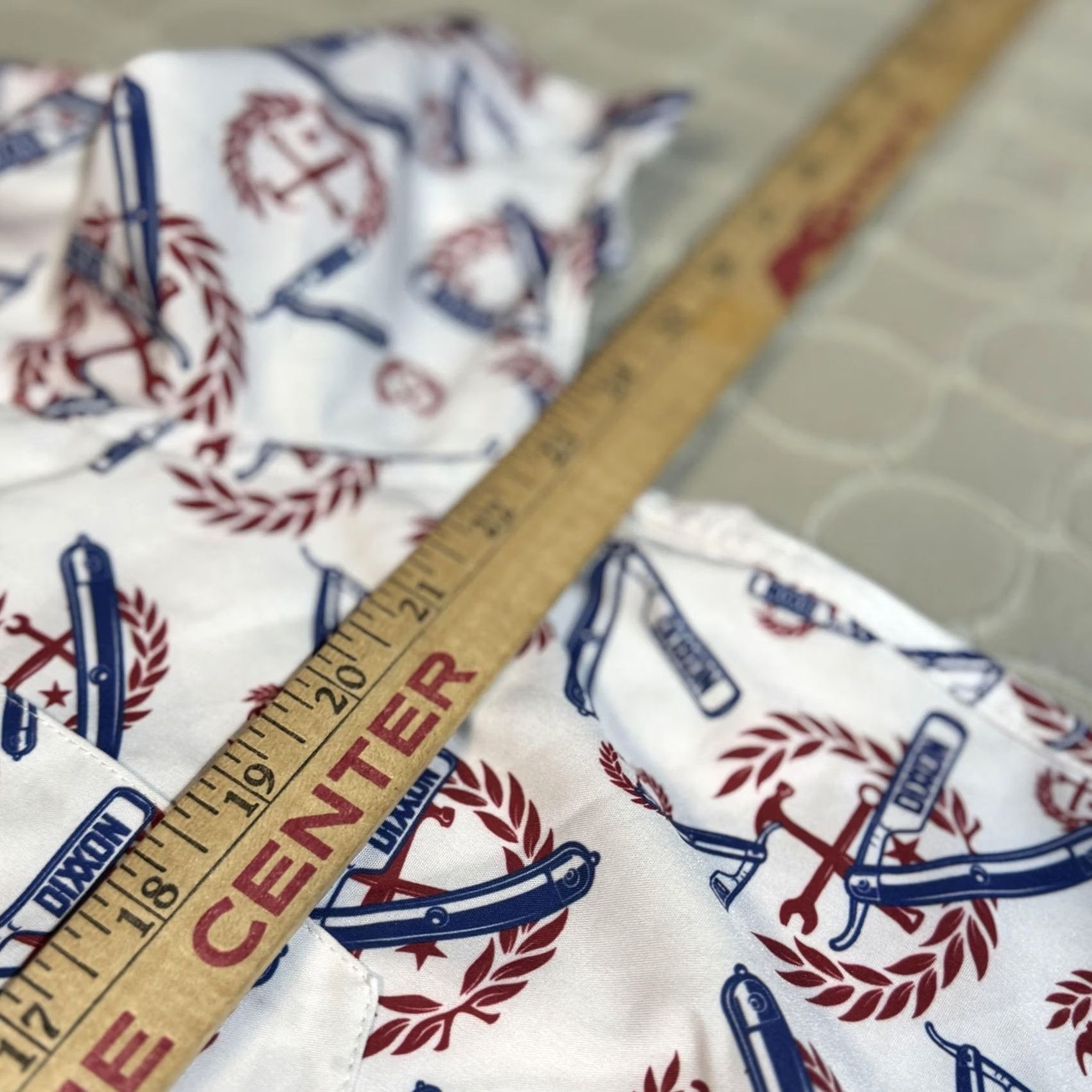 Vintage Dixxon Shirt Mens Large White Red Blue The High And Tight Barber Print Button Up Shirt (Vintage vibes) Size US L / EU 52-54 / 3 - 5 Thumbnail