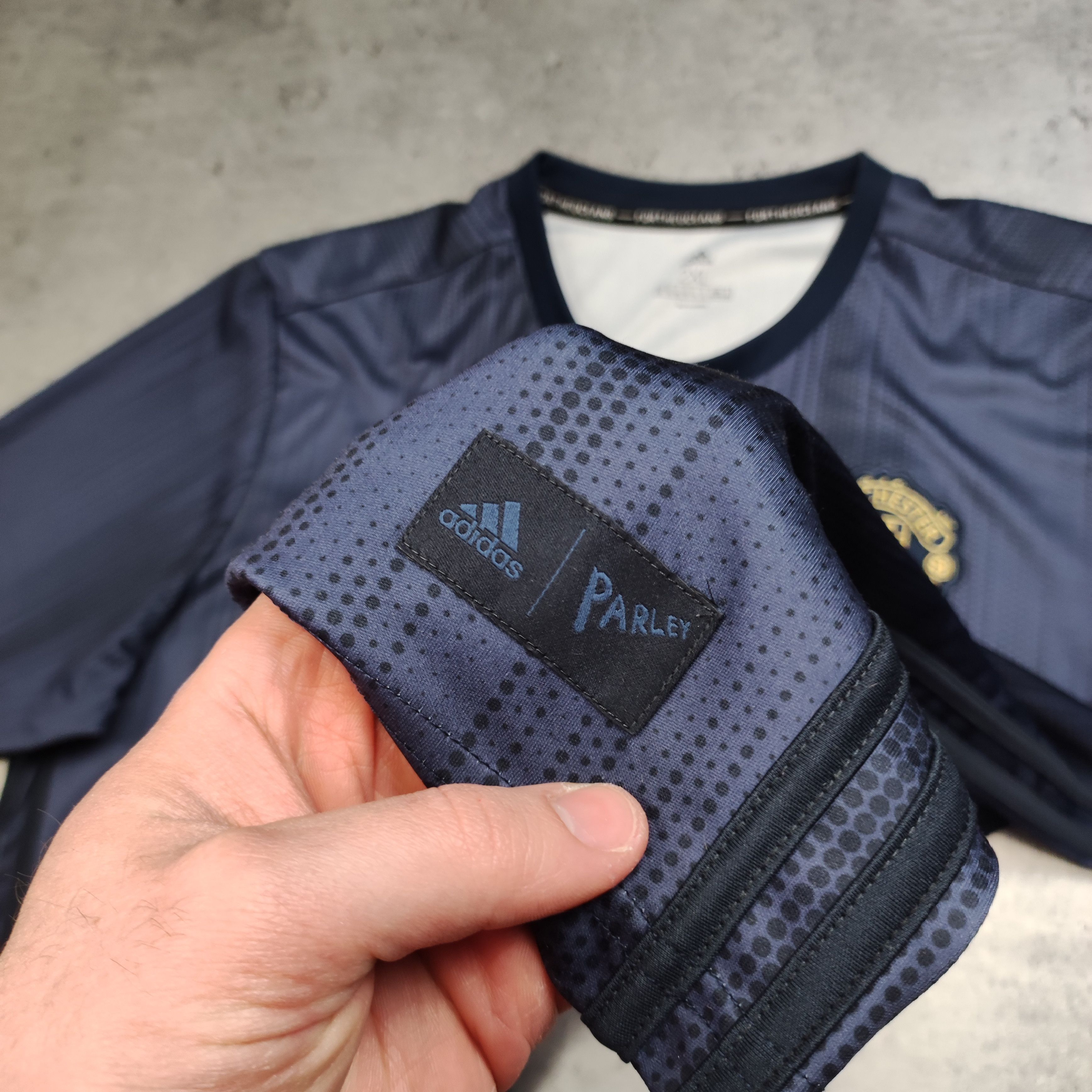 Adidas RARE 2018 Adidas x Parley Manchester United Football Jersey Size US XXL / EU 58 / 5 - 5 Thumbnail