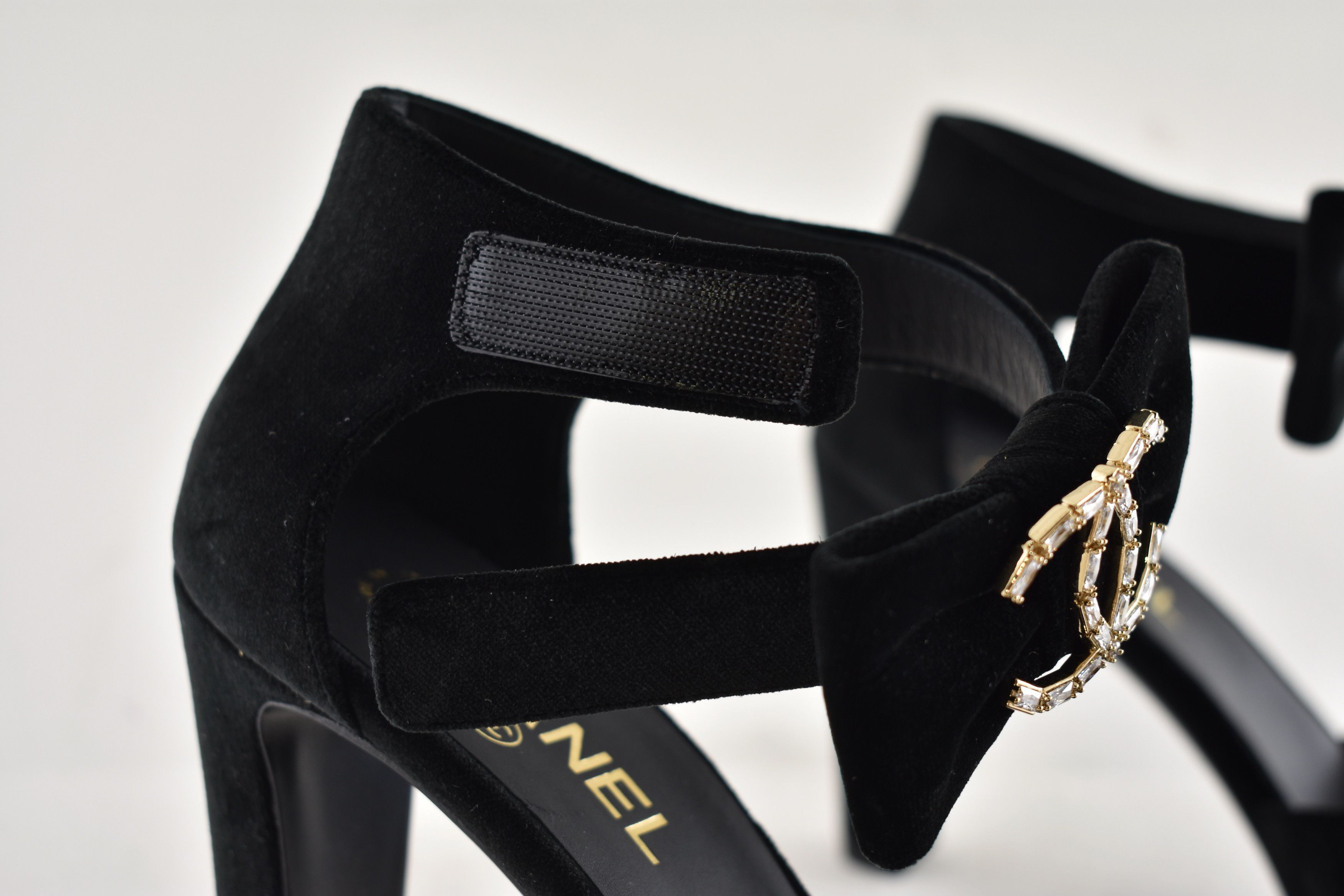 Chanel Chanel 24K Velvet Bow Crystal CC Ankle Strap Heel Pump 42 Size US 12 / IT 42 - 17 Thumbnail