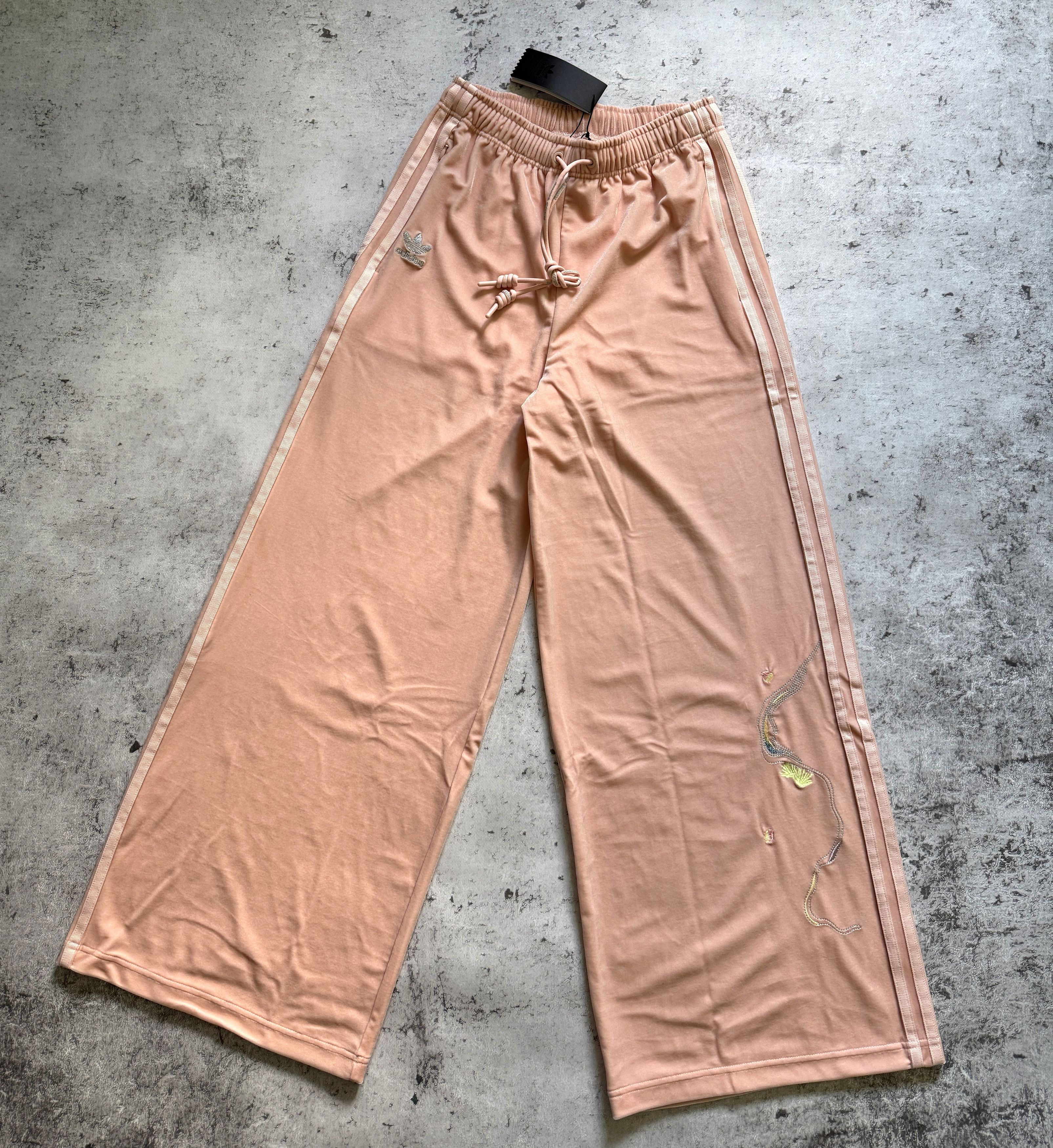 ANGEL CHEN × Adidas Adidas ADIDAS x ANGEL CHEN TRACK PANTS GM8745 Pink SIZE S Size 26" / US 2 / IT 38 - 2 Thumbnail