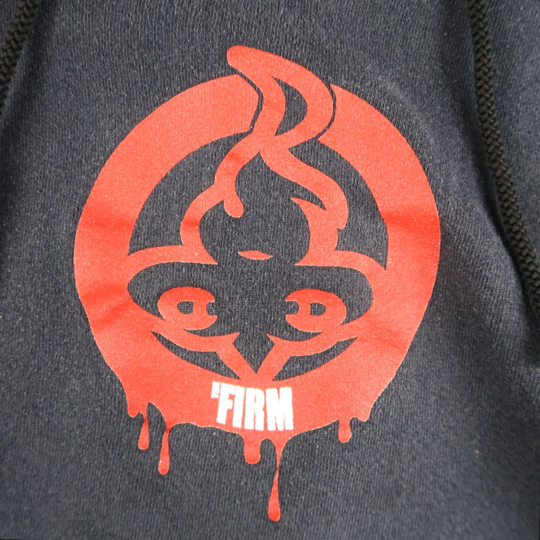 Vintage VINTAGE The Firm Skateboards Hoodie Mens L Black 90s Fleece Hooded Pullover Sweatshirt USA Made Size US L / EU 52-54 / 3 - 3 Thumbnail