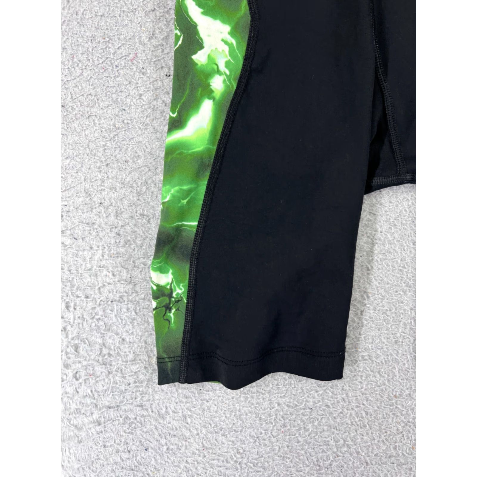 Nike Nike Shorts Bottom Adult 30 Green Jammer Spandex Blend Polyester Compression Men Regular Pool Swim Size US 30 / EU 46 - 4 Thumbnail