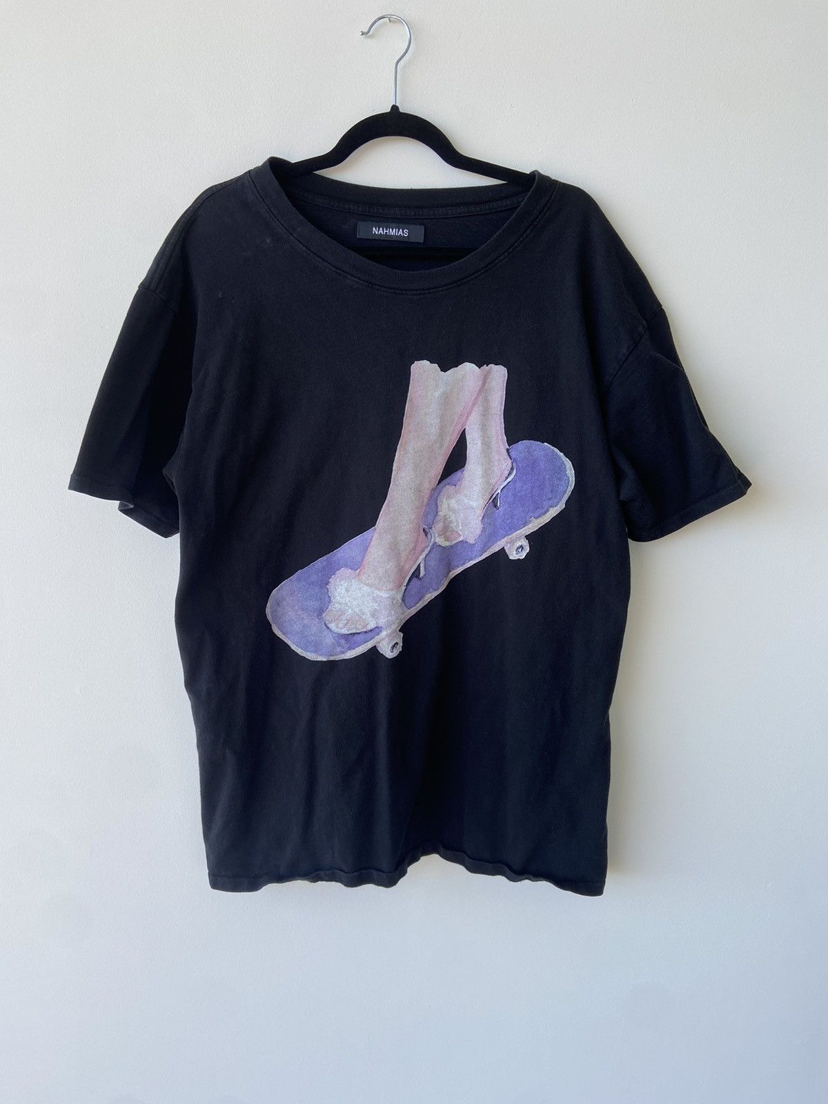 Nahmias skater girl tshirt