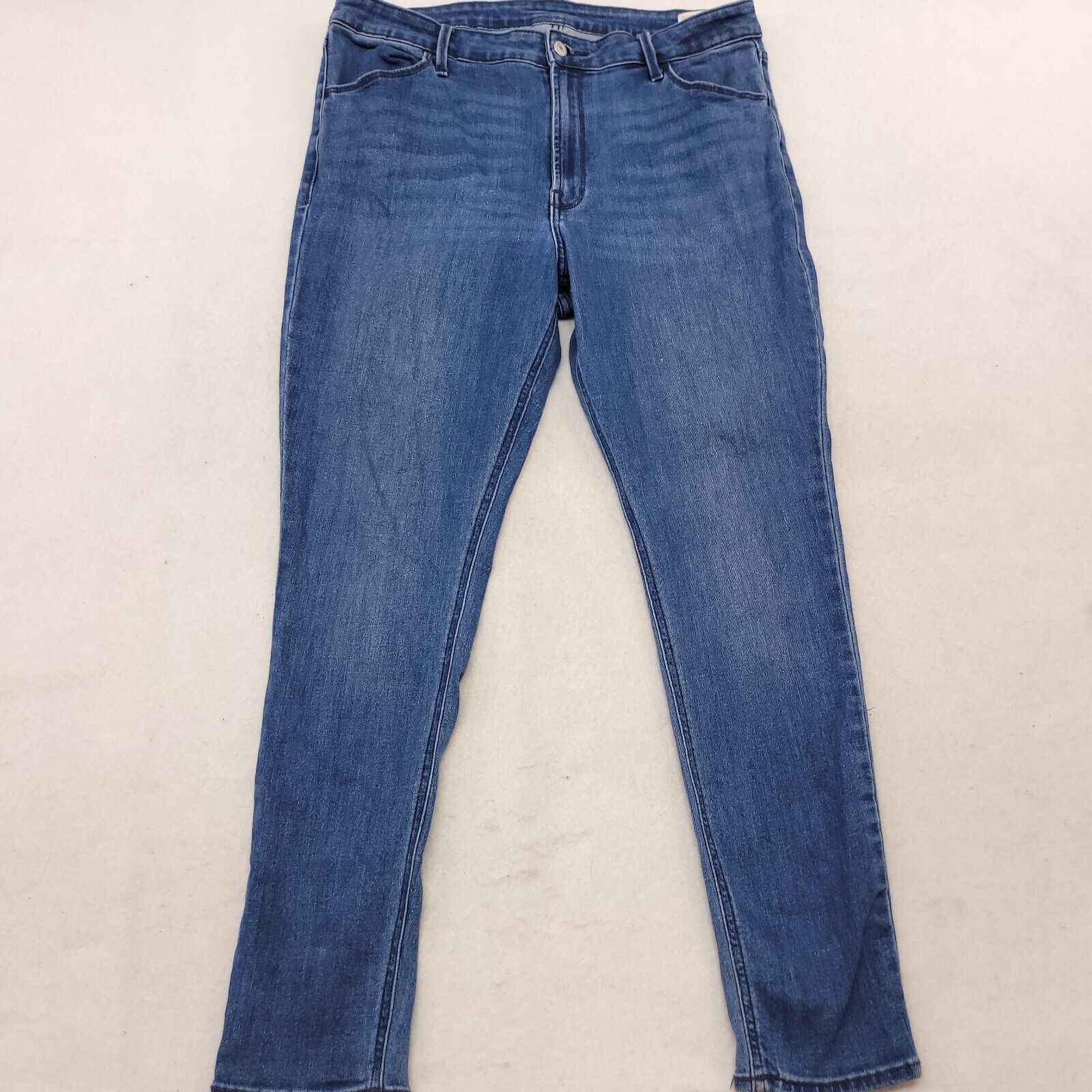 Old Navy Old Navy Casual Button Denim Jeans Womens Size 16 Blue Size 38" / US 16 / IT 52 - 2 Thumbnail