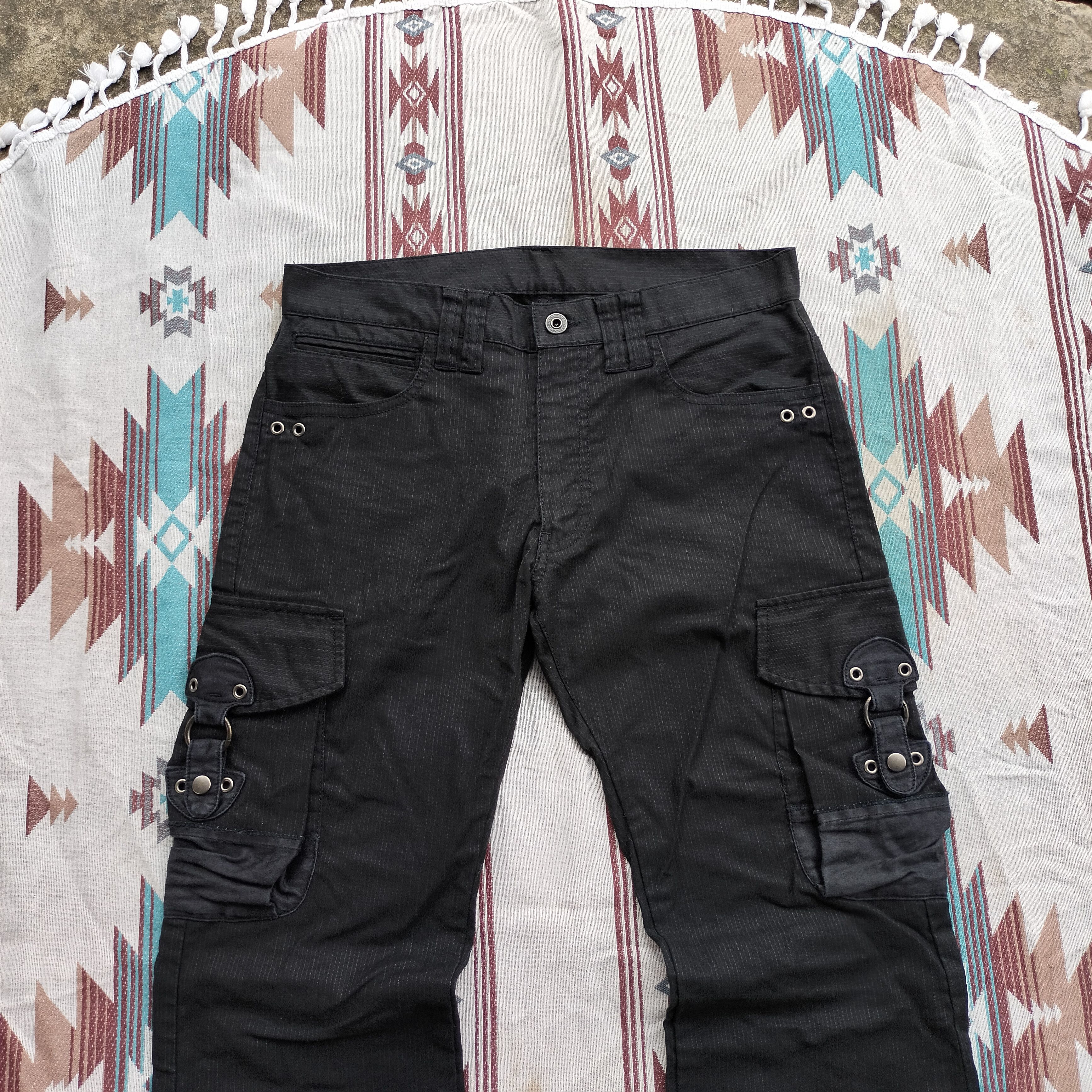 Tornado Mart Difference japan black flare cargo pants Size US 31 - 3 Thumbnail