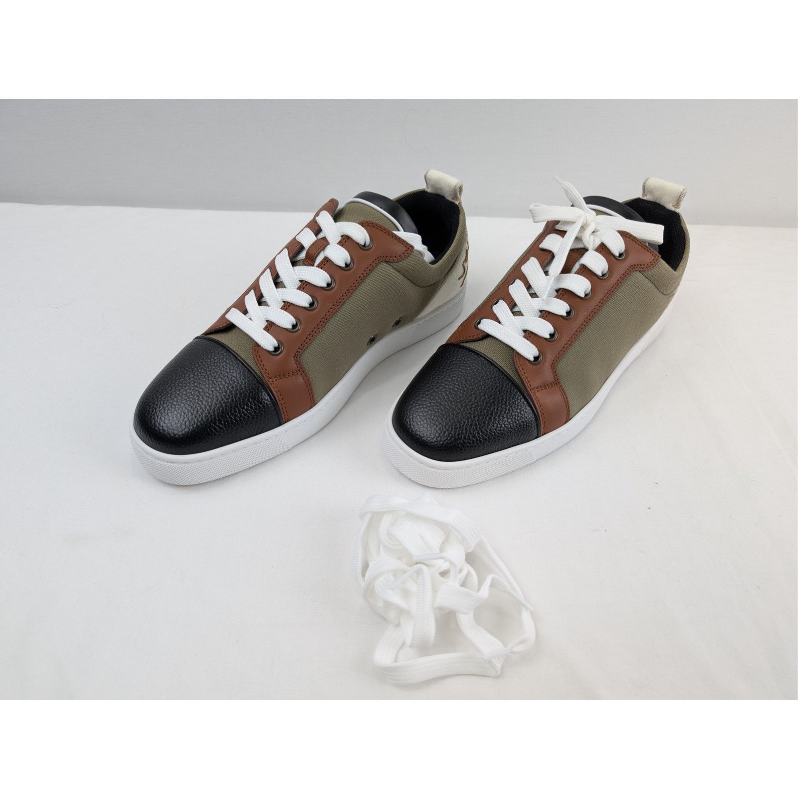 Christian Louboutin o1rshd1 Fun Louis Junior Flat Sneakers in Multicolor Size US 10 / EU 43 - 8 Thumbnail