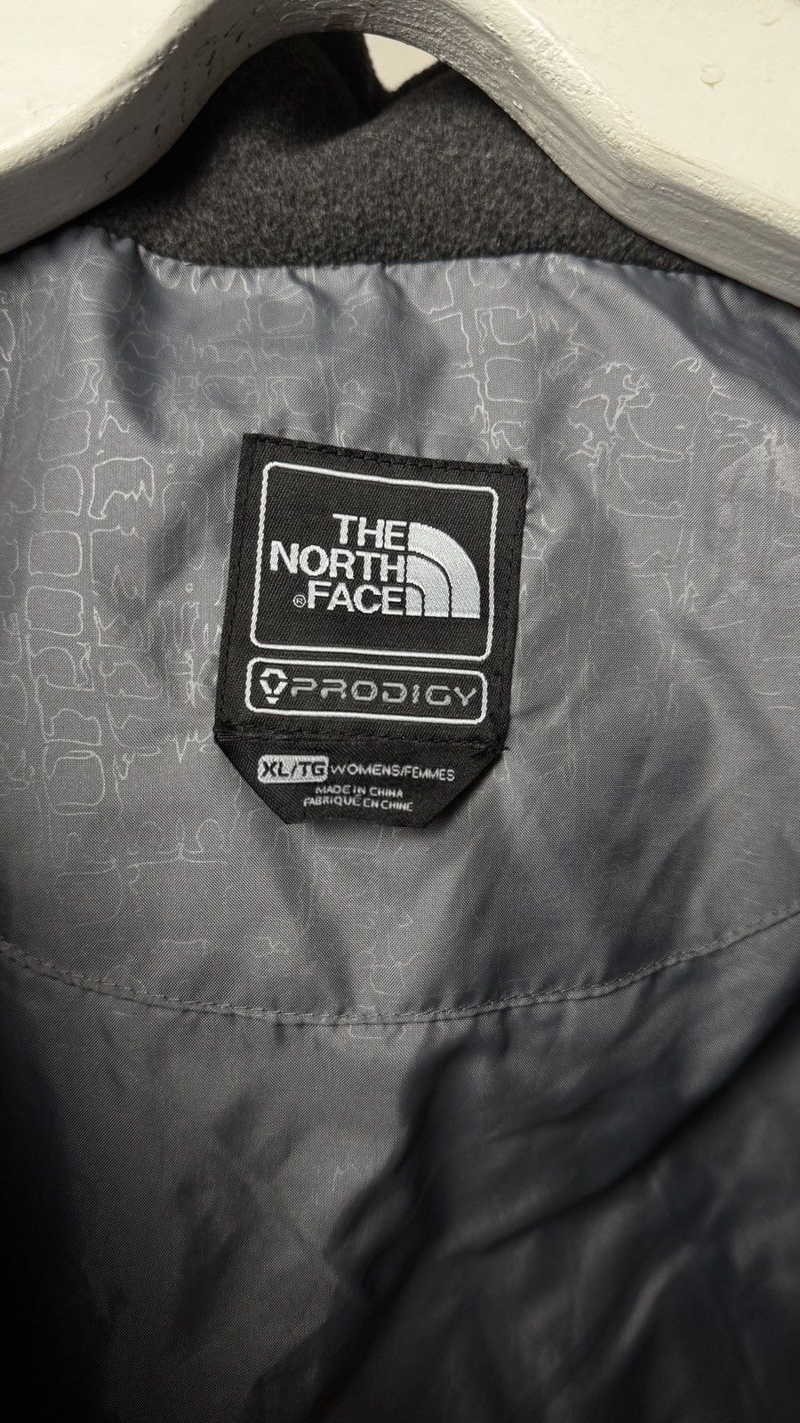 Japanese Brand The North Face 600 Fur Down Puffer Bomber Jacket SKIMS vibe Size US M / EU 48-50 / 2 - 11 Thumbnail