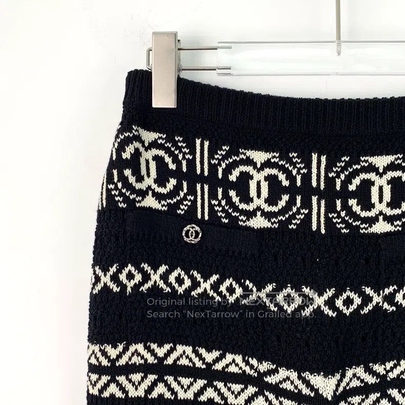 Chanel Chanel Black logo inlaid full-print knitted casual trouser Size 24" / US 00 / IT 34 - 3 Thumbnail
