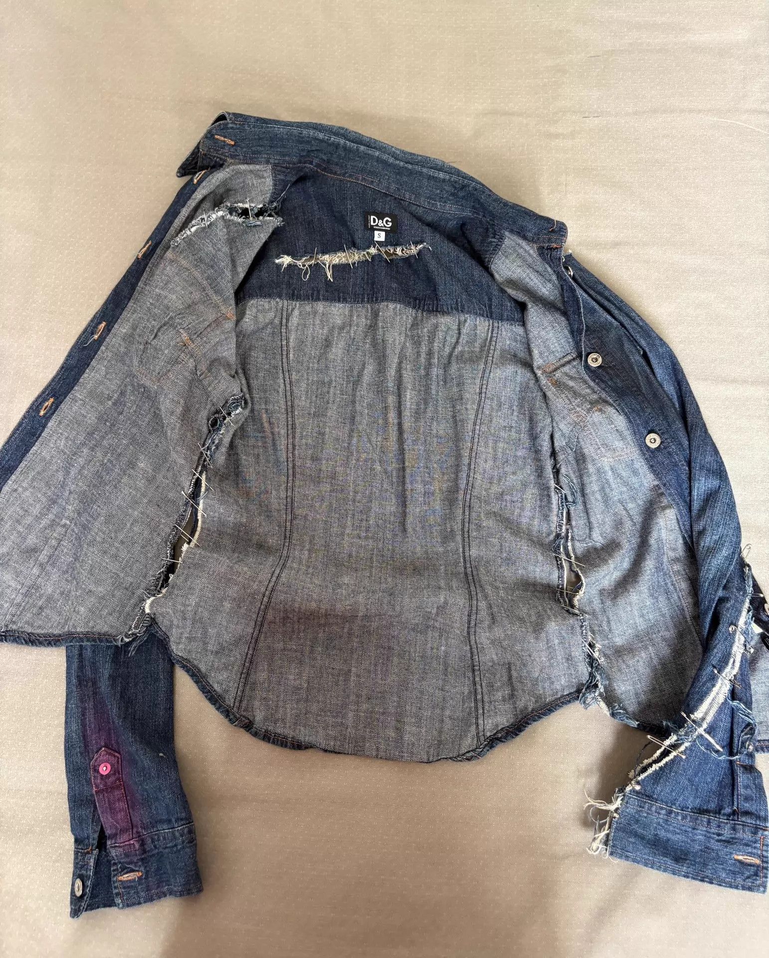 Dolce & Gabbana DOLCE & GABBANA Vintage Punk Pin Denim Shirt Jacket Size US S / EU 44-46 / 1 - 5 Thumbnail