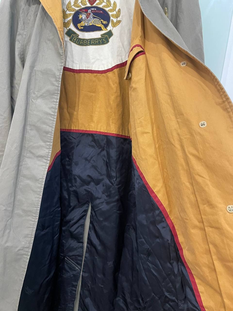 Burberry Burberry trench coat jacket Size US M / EU 48-50 / 2 - 5 Thumbnail