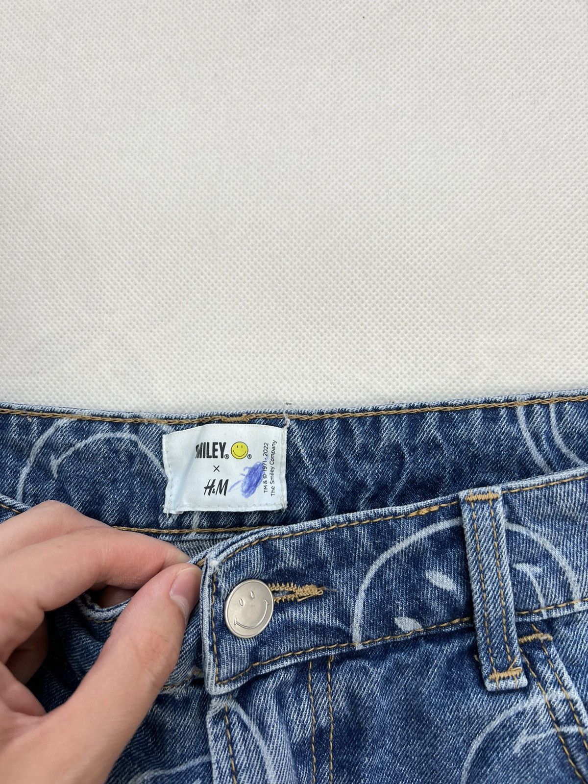 Japanese Brand Pants Smiley multi logo y2k jeans Size US 32 / EU 48 - 3 Thumbnail
