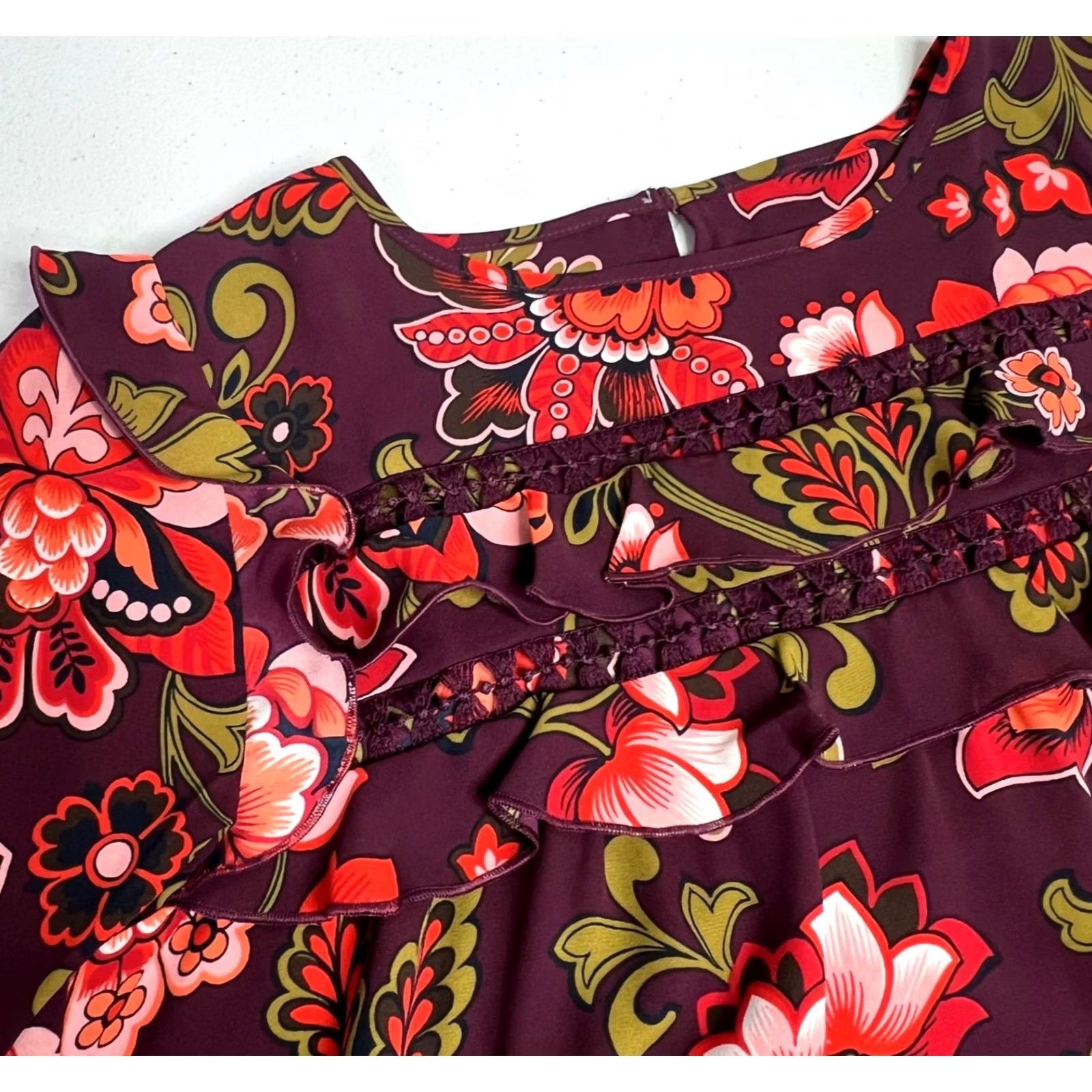 Loft LOFT Floral Crochet Long Sleeve Ruffle Top Womens XS Burgundy Red Olive Green Boho OfficeBlouse Size XS / US 0-2 / IT 36-38 - 5 Thumbnail