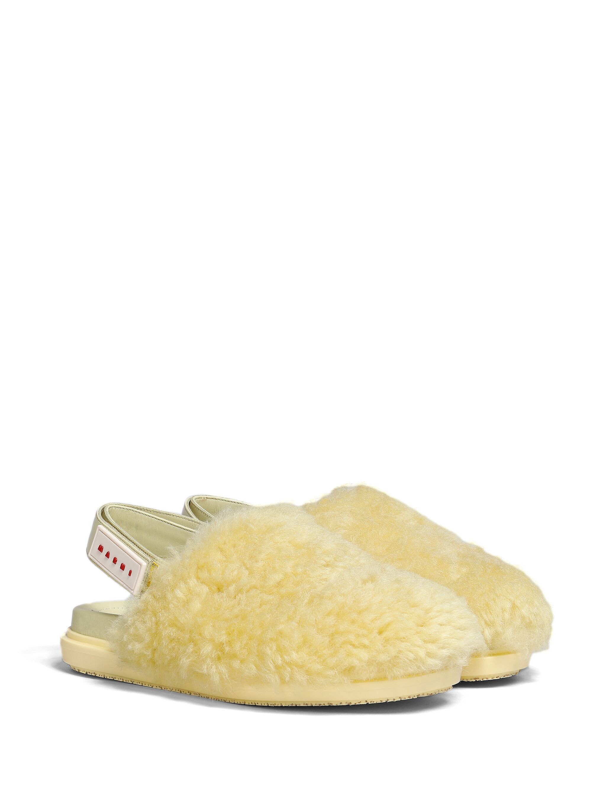 Marni o1w1db10824 Mules in Beige Size US 9 / IT 39 - 2 Thumbnail