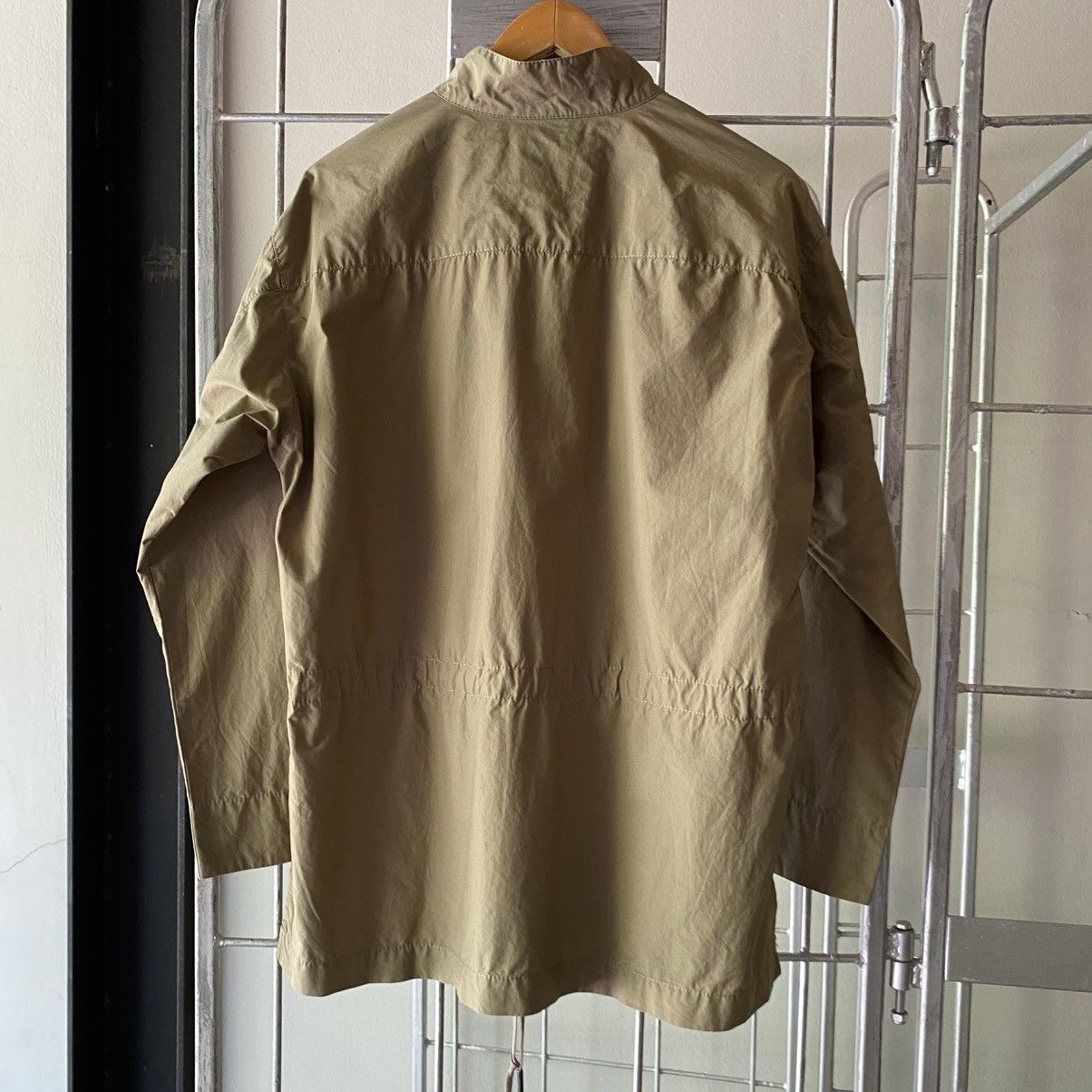 Paul Smith Paul Smith Khaki Mandarin Collar Utility Shirt Size XS / US 0-2 / IT 36-38 - 15 Thumbnail