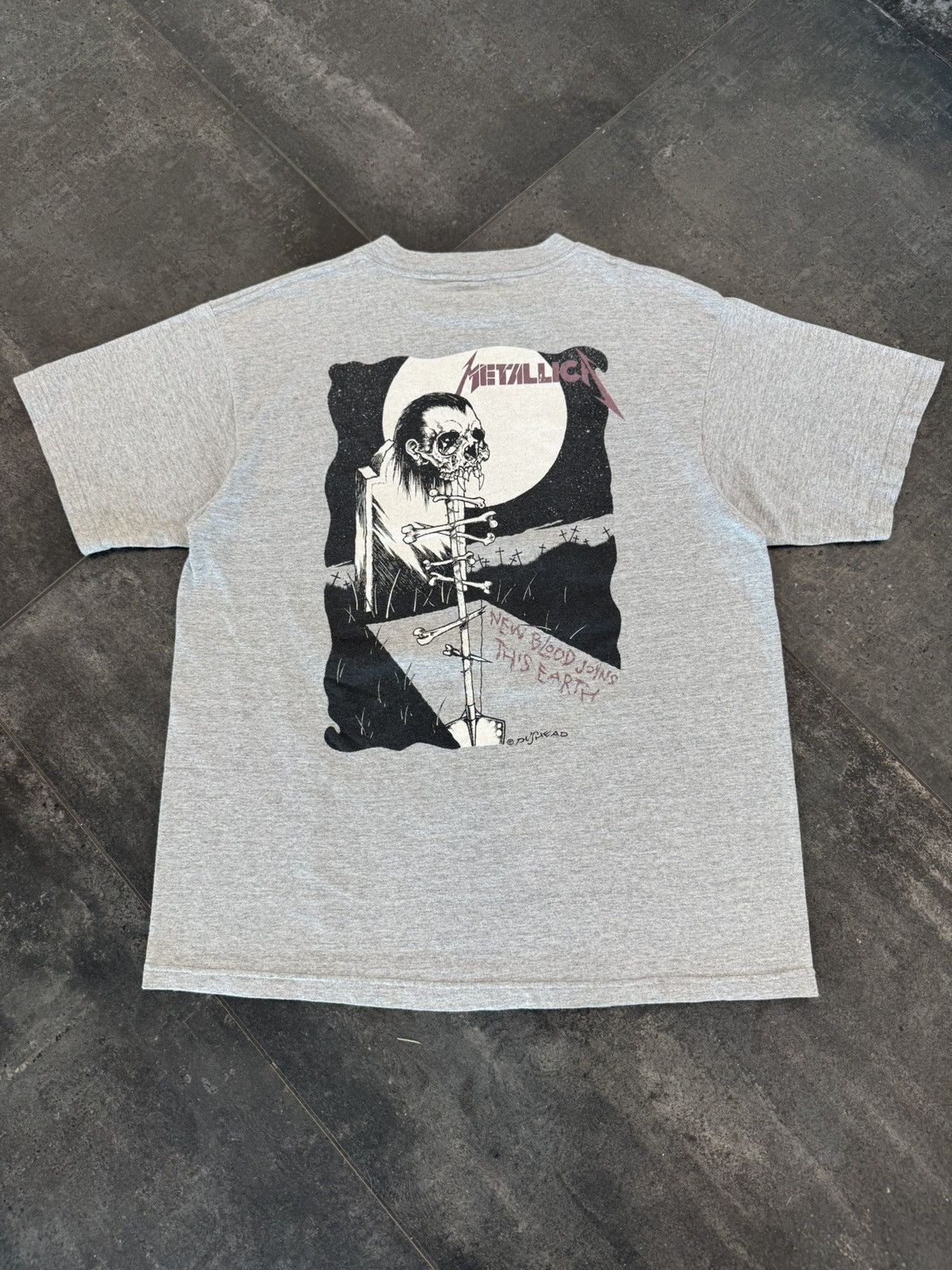 Metallica Vintage 1994 Metallica Pushead Gravekeeper Tour T Shirt Gray Size US XL / EU 56 / 4 - 2 Thumbnail