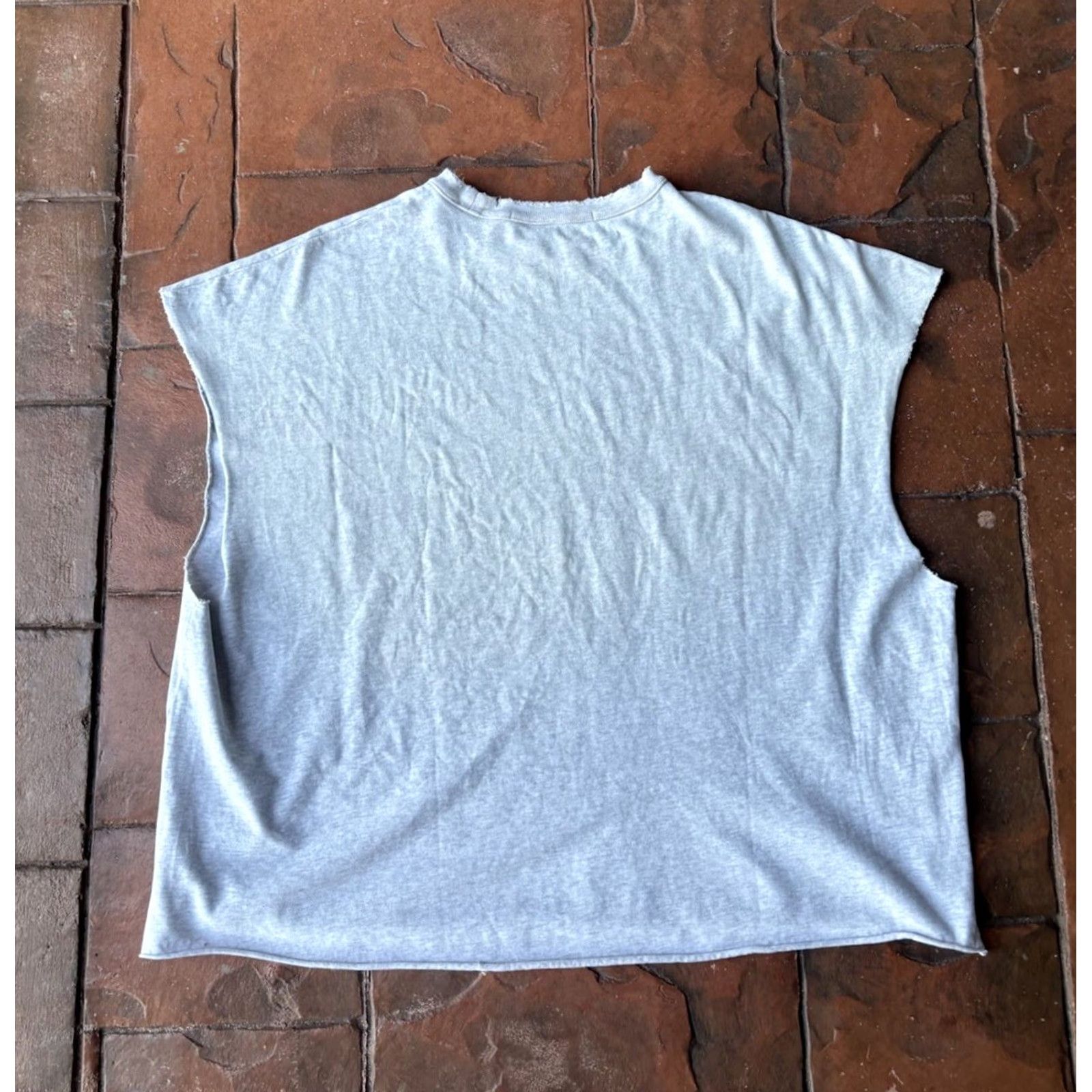 Alexander Wang Alexander Wang Earth Club Distressed Oversized Muscle Tee Shirt Mens Large Gray Size US XL / EU 56 / 4 - 3 Thumbnail