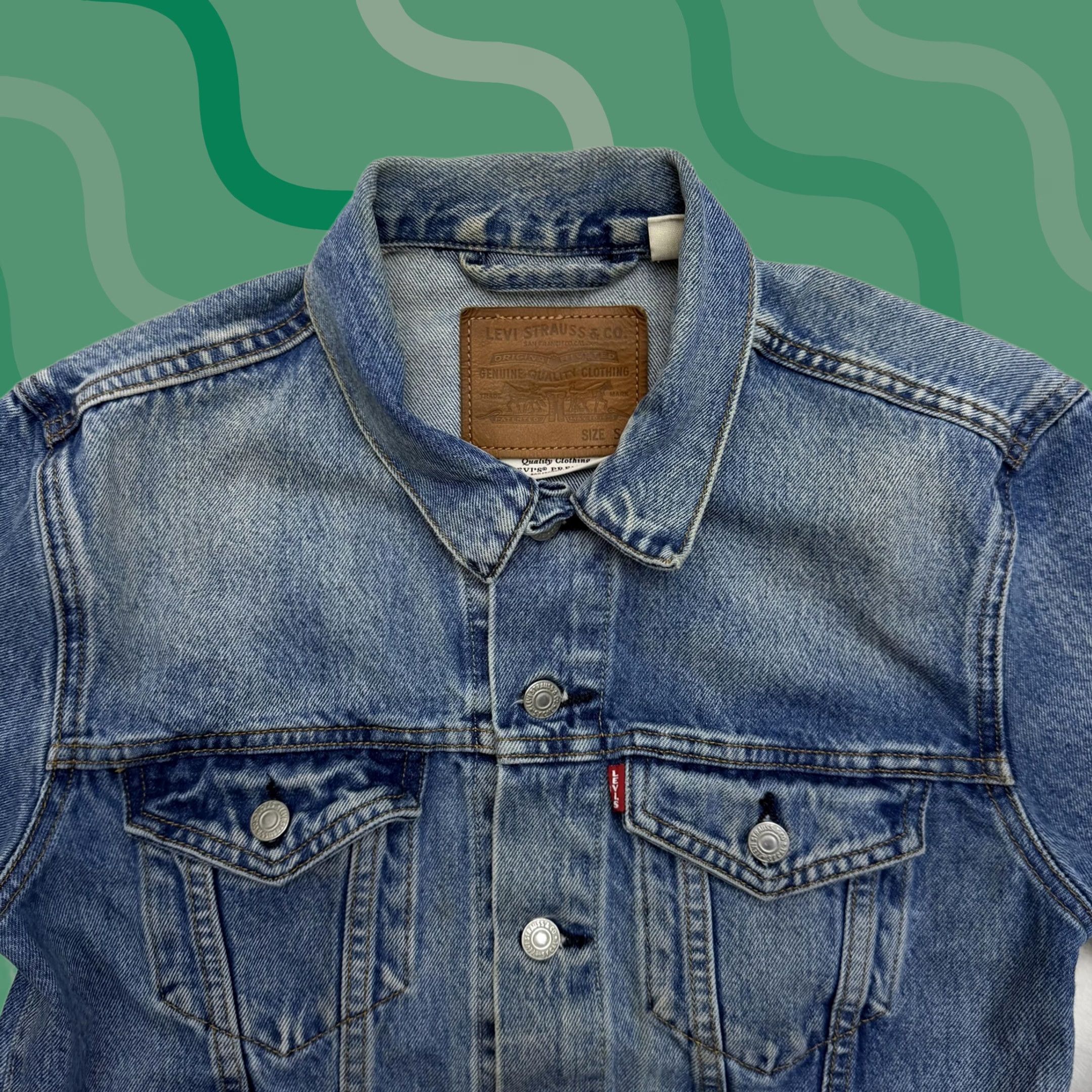 Levi's Levis Premium Jacket Womens Small Blue Denim Tie Dye Panel Trucker Coat Size S / US 4 / IT 40 - 1 Thumbnail