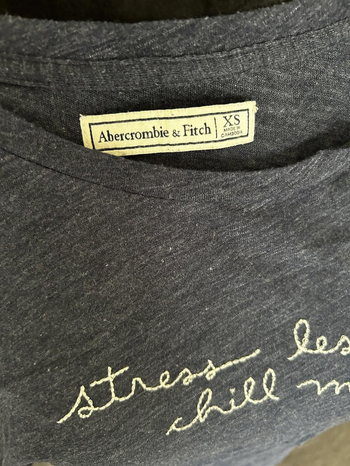 Abercrombie & Fitch Abercrombie and Fitch Tee T-Shirt Blue - Size XS Size XS / US 0-2 / IT 36-38 - 8 Thumbnail