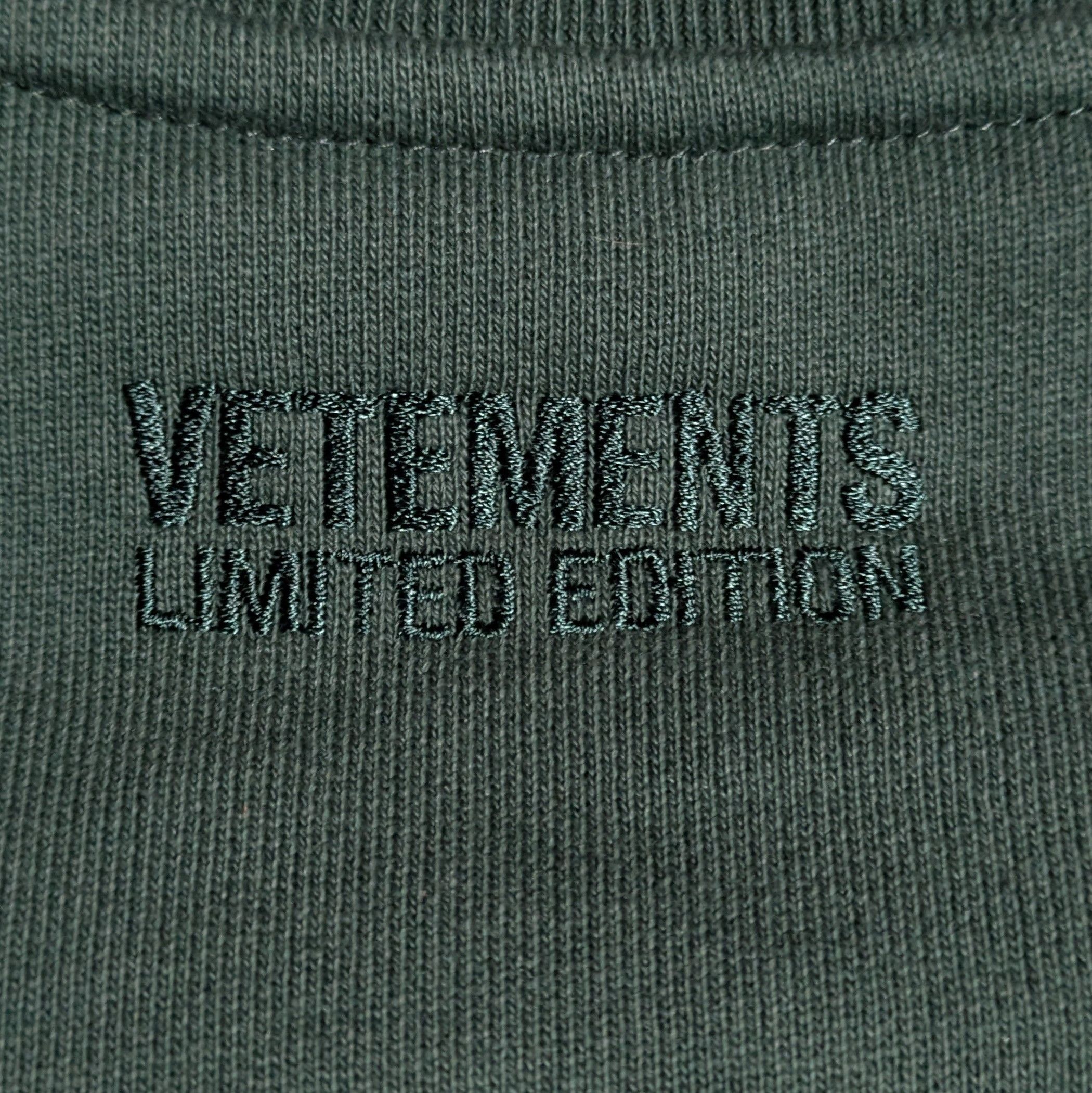 Vetements SWEAT SHIRT Size US S / EU 44-46 / 1 - 3 Thumbnail