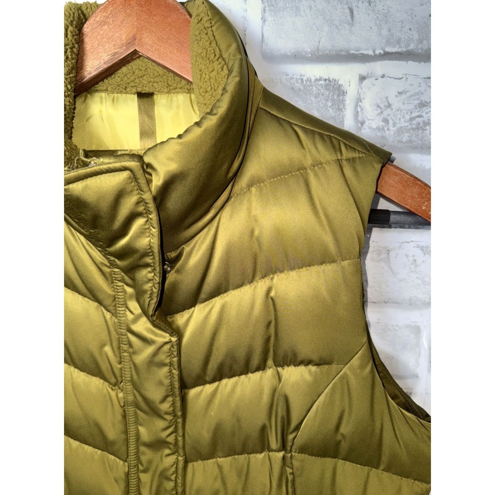 Eddie Bauer Eddie Bauer Jacket Womens S Green Puffer Vest EB550 Fill Zip Premium Goose Down Size S / US 4 / IT 40 - 2 Thumbnail
