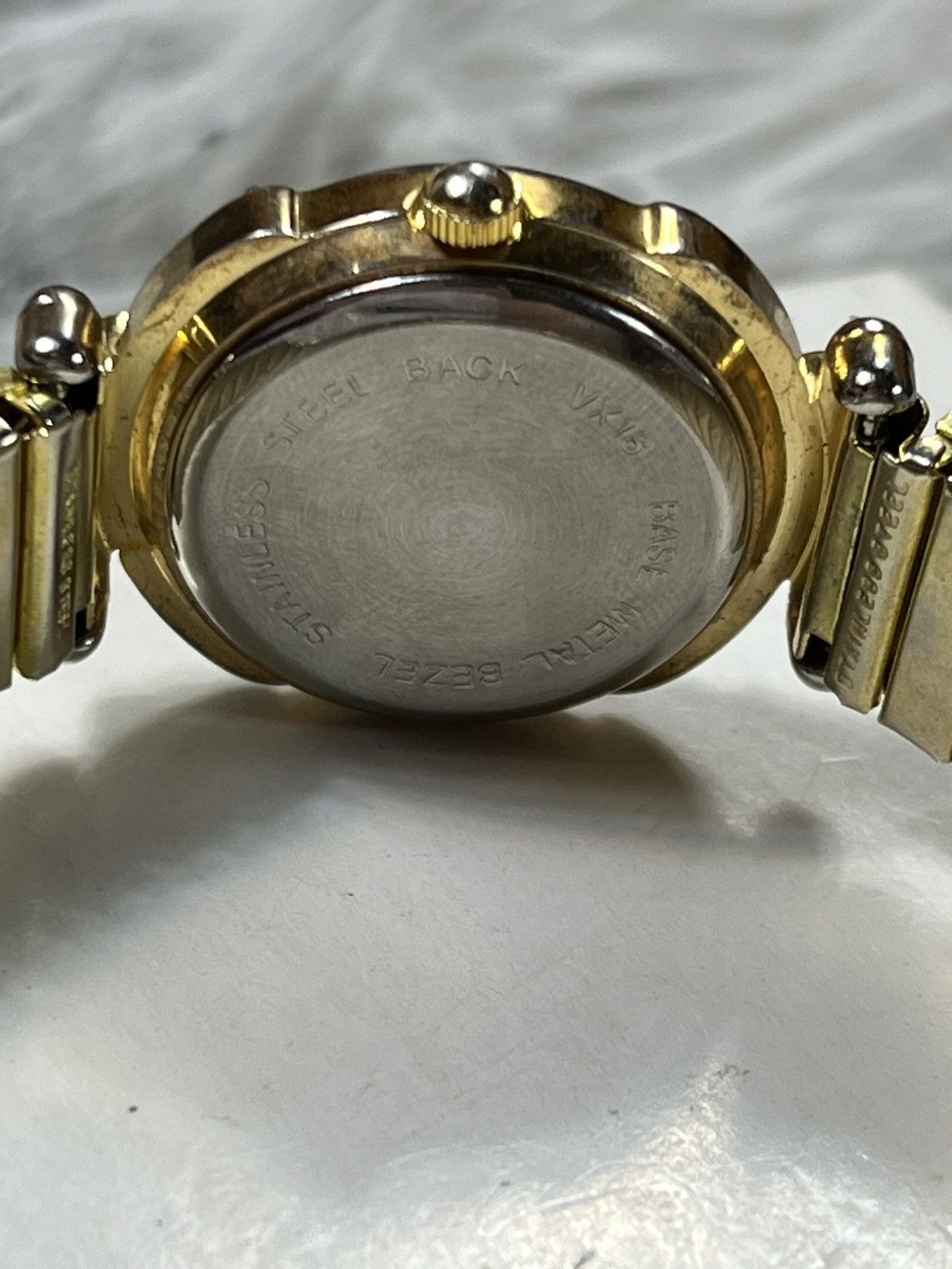 Jewelry Omax Gold & Purple Ladies’ Bracelet Watch – Japanese Brand Size ONE SIZE - 9 Thumbnail