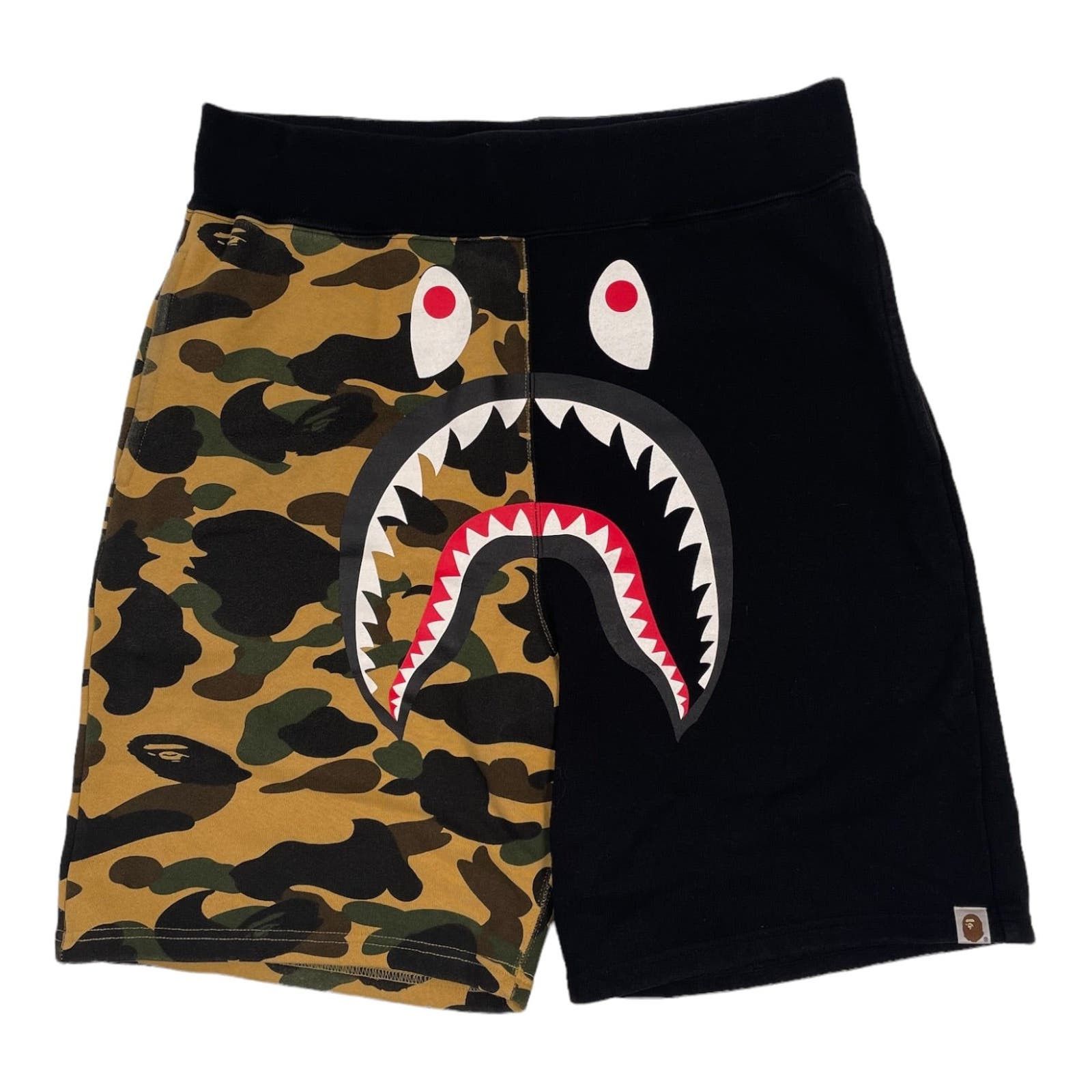 Image of Bape Shark Sweat Shorts (Ss21) Black, Men's (Size 36)