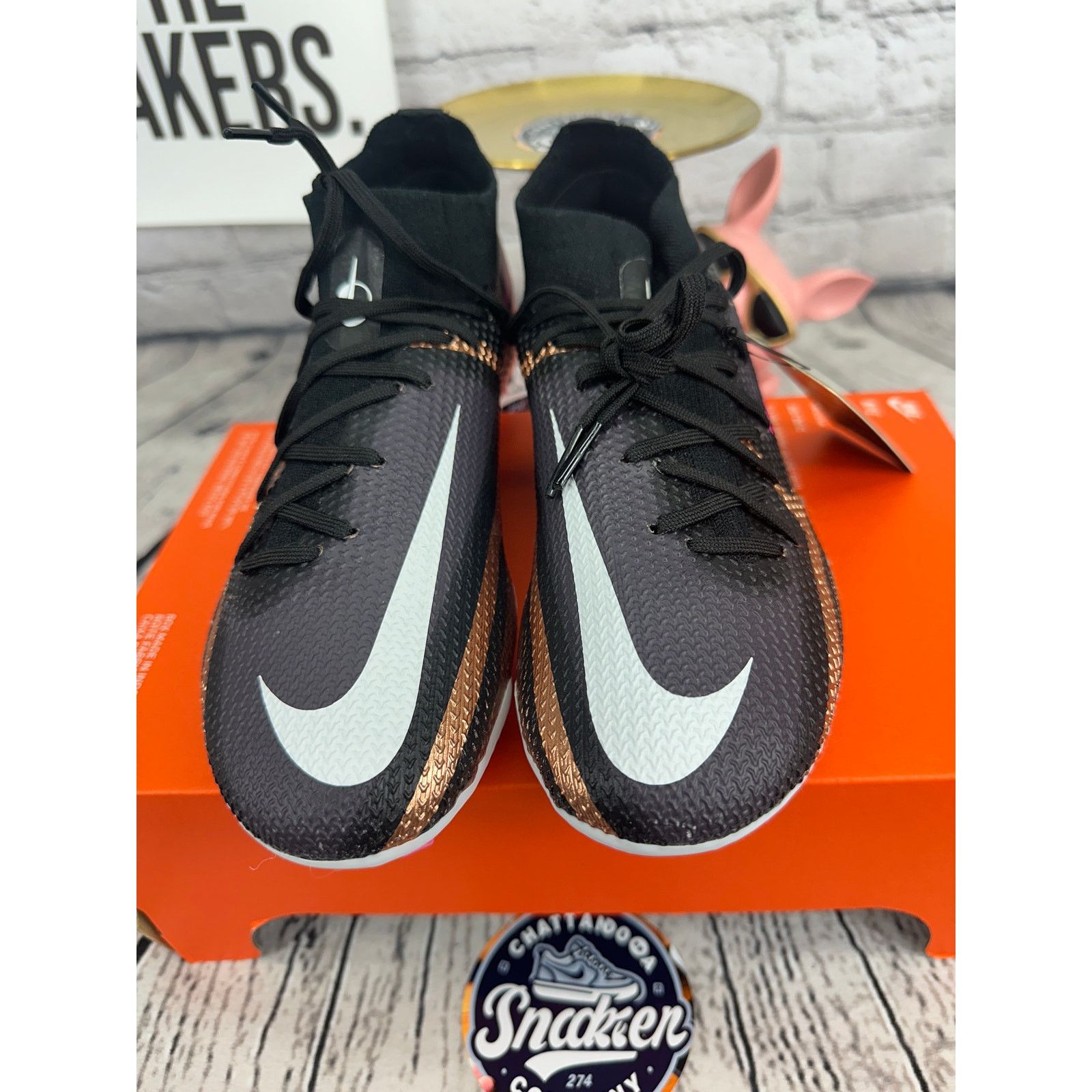 Nike Nike Phantom GT2 Pro DF FG Soccer Cleats Womens 7 Black Size US 7 / IT 37 - 2 Thumbnail