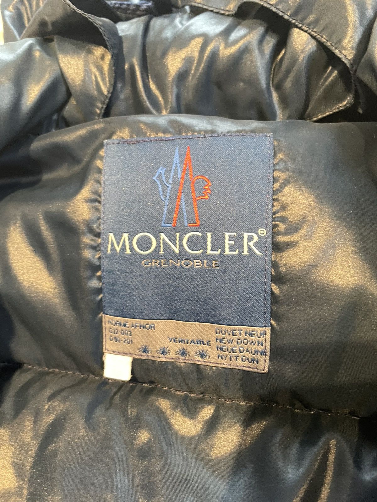 Moncler 🔥STEAL🔥 Moncler Grenoble Navy Vest Size US S Size US S / EU 44-46 / 1 - 7 Thumbnail