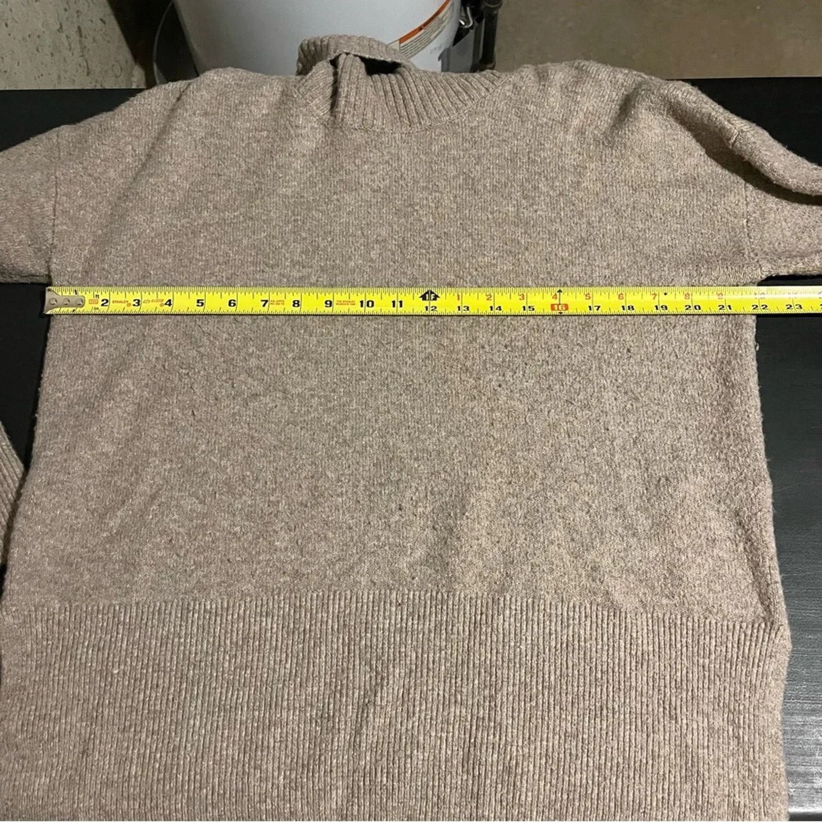 Nanette Lepore Nanette Lepore Women's Wool Blend Turtleneck Sweater Sz L Size L / US 10 / IT 46 - 8 Thumbnail
