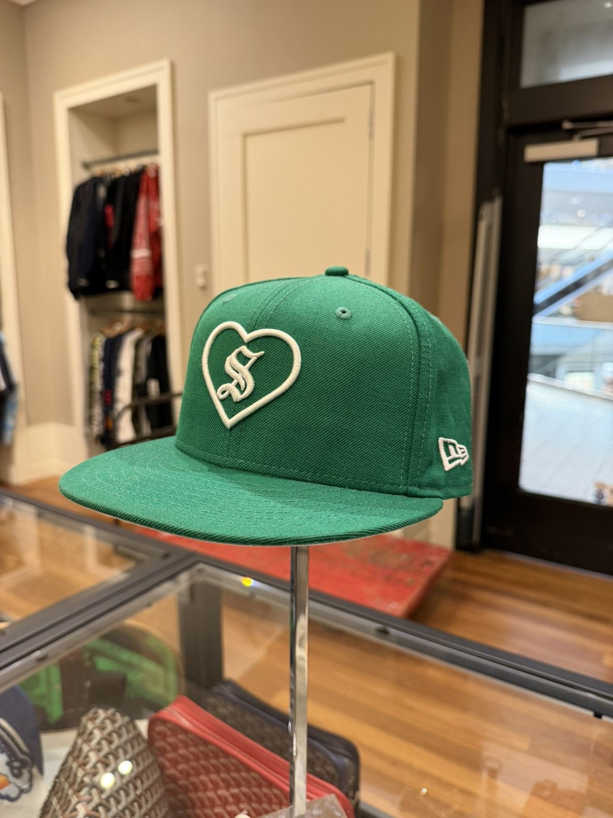 New Era × Supreme New Era x Supreme FW17 Heart Fitted Cap Size ONE SIZE - 1 Thumbnail