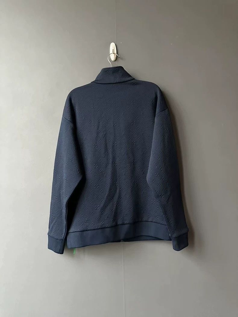 Louis Vuitton Louis Vuitton Blue embossed logo jacket Size US M / EU 48-50 / 2 - 2 Thumbnail
