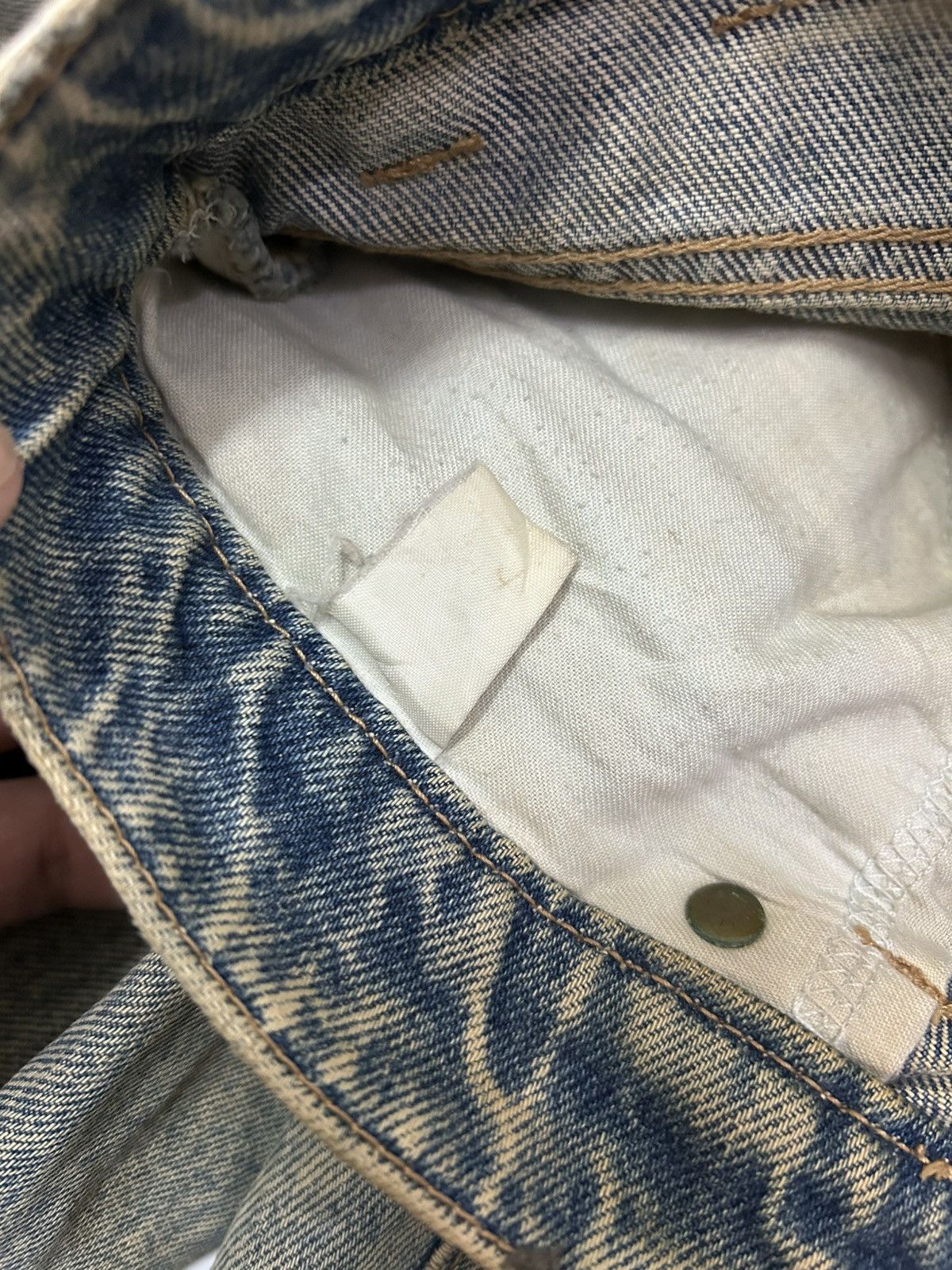 Japanese Brand Vintage Japanese Mud wash Distressed Tapered Jeans Size US 30 / EU 46 - 21 Thumbnail