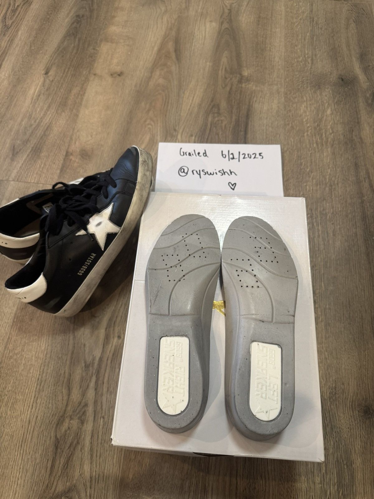 Golden Goose Golden Goose Lowtop Sneaker Size US 8 / IT 38 - 18 Thumbnail