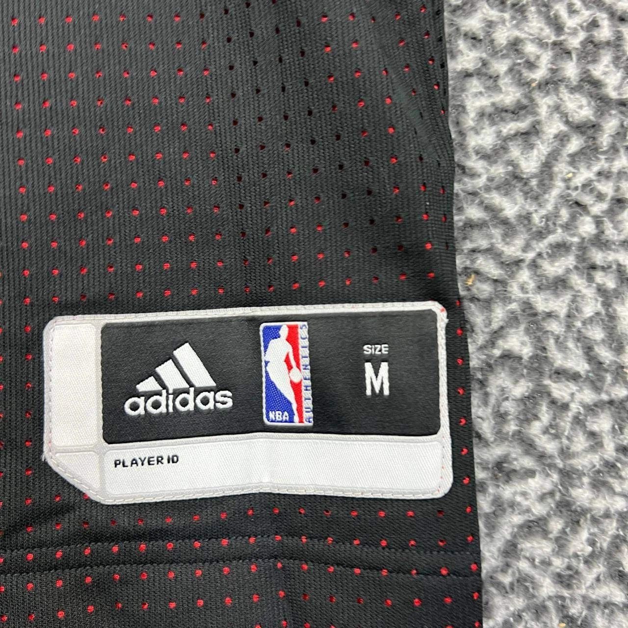 Adidas Chicago Bulls Jersey Shirt Men Adidas NBA Short Sleeve New M Size US M / EU 48-50 / 2 - 6 Thumbnail