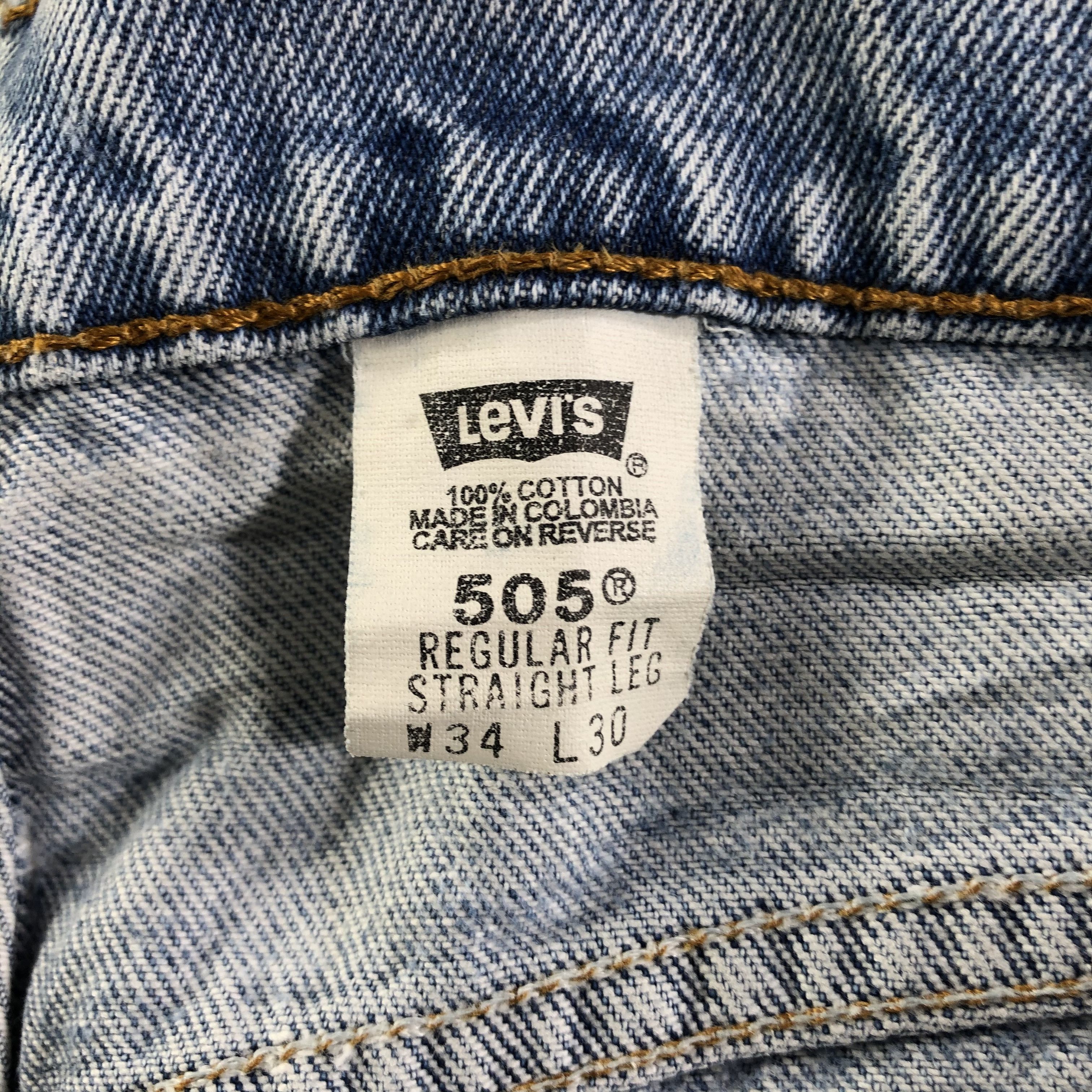 Levi's Vintage 90s Light Wash Levis 505 Jeans-J3346 Size US 33 - 11 Thumbnail