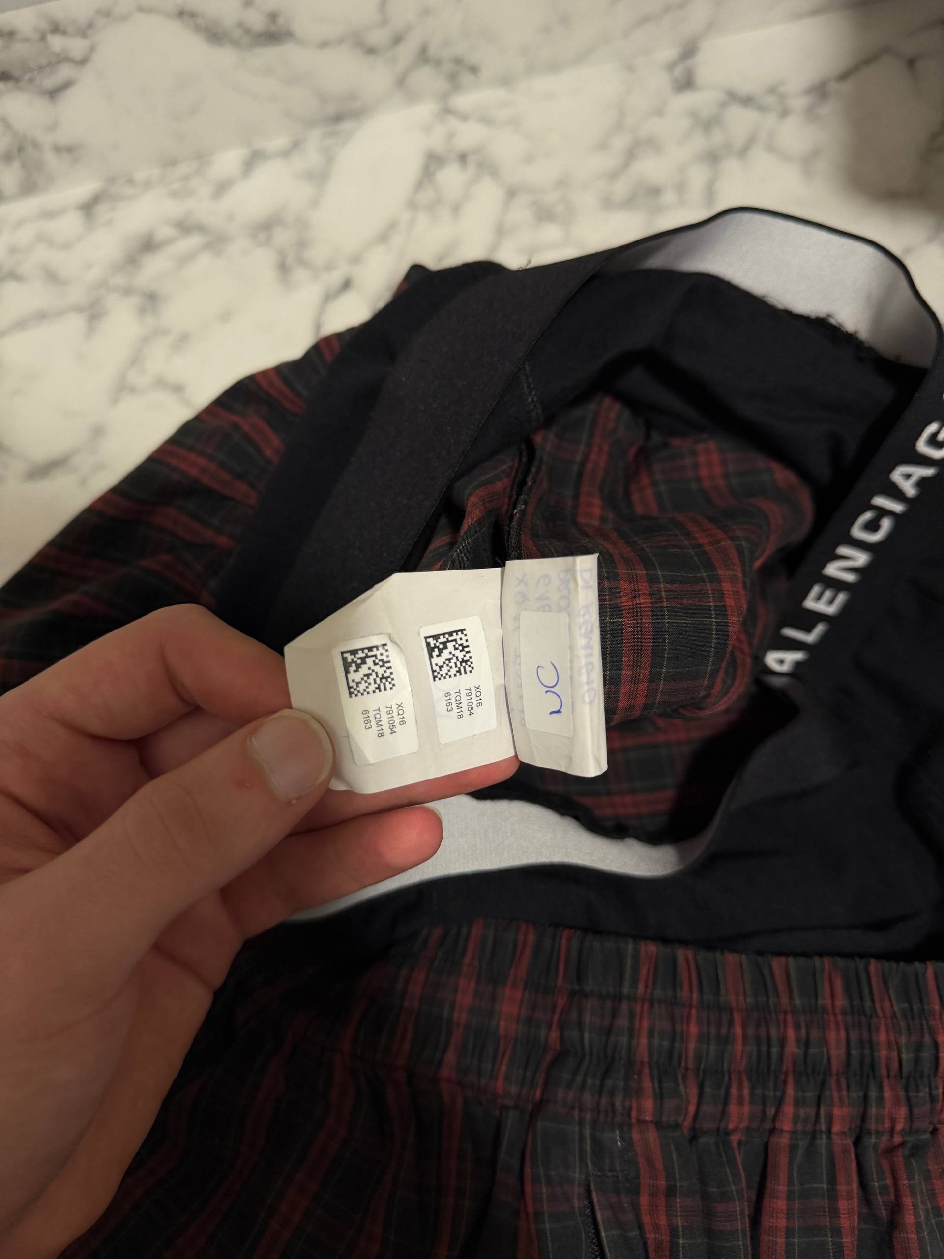 Balenciaga balenciaga underwear shorts sample Size US 32 / EU 48 - 3 Thumbnail