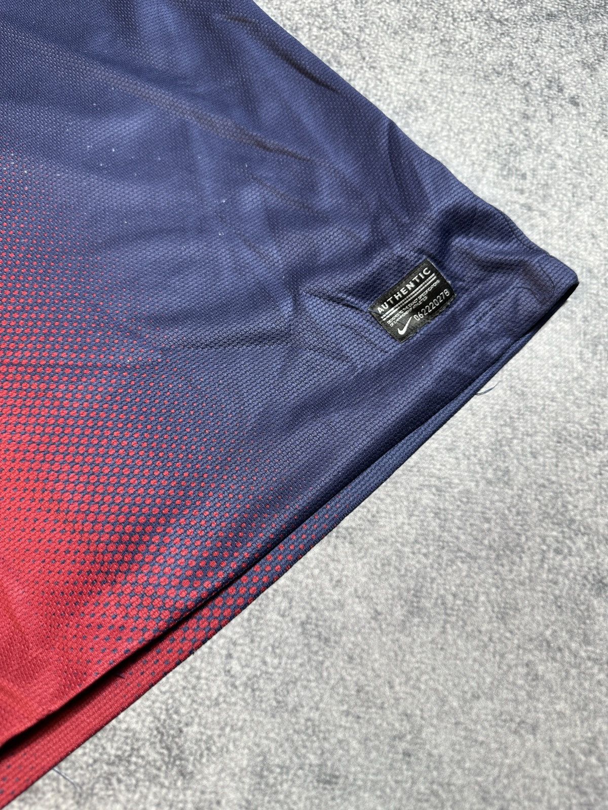 Nike Nike F.C.Barcelona Soccer Jersey Blokecore Streetwear XL VTg Size US XL / EU 56 / 4 - 5 Thumbnail