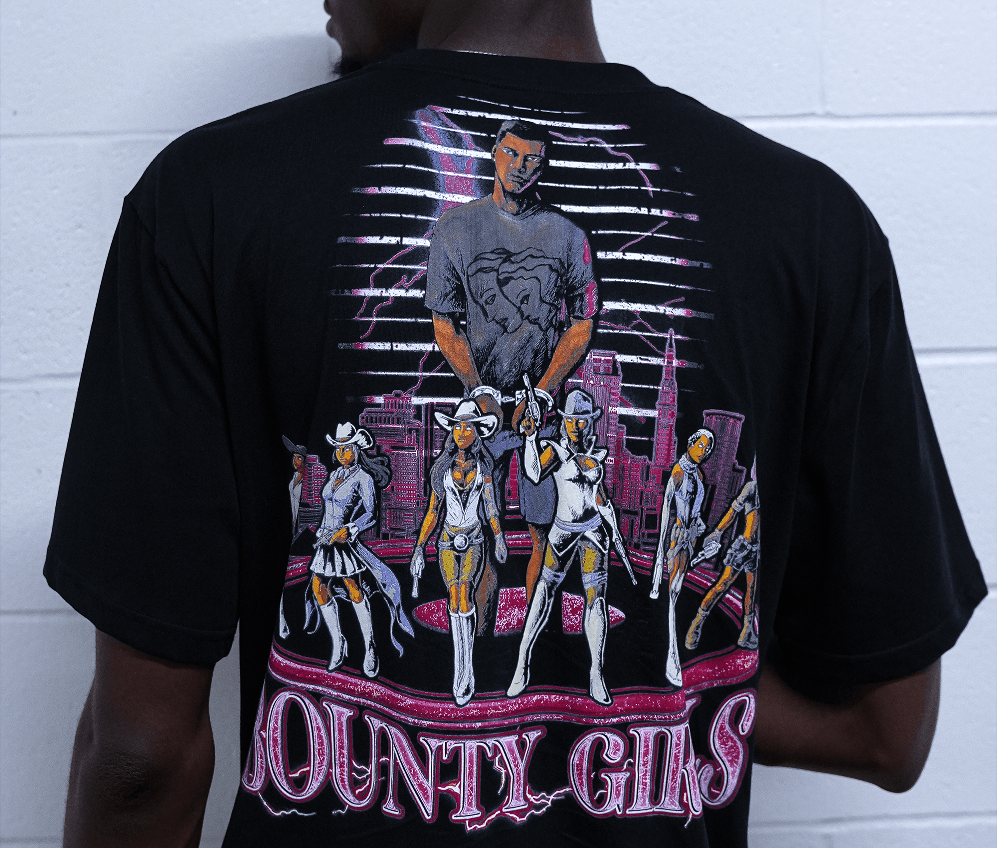 Vintage BOUNTY GIRLS Graphic T Size US S / EU 44-46 / 1 - 1 Thumbnail
