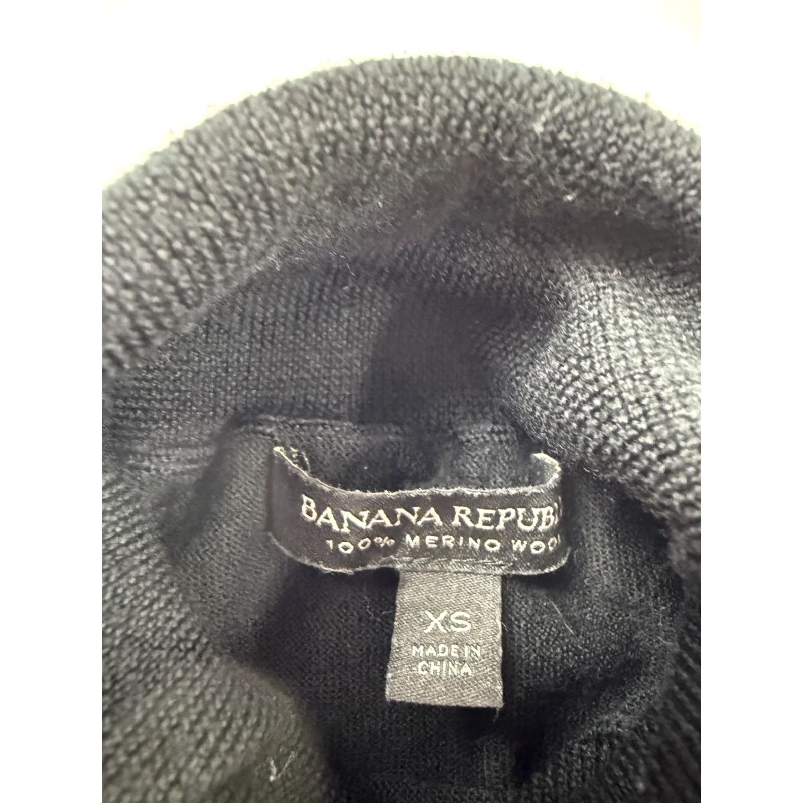Banana Republic Banana Republic Sweater Womens XS Black Merino Wool Turtleneck Knit Pullover Size XS / US 0-2 / IT 36-38 - 2 Thumbnail