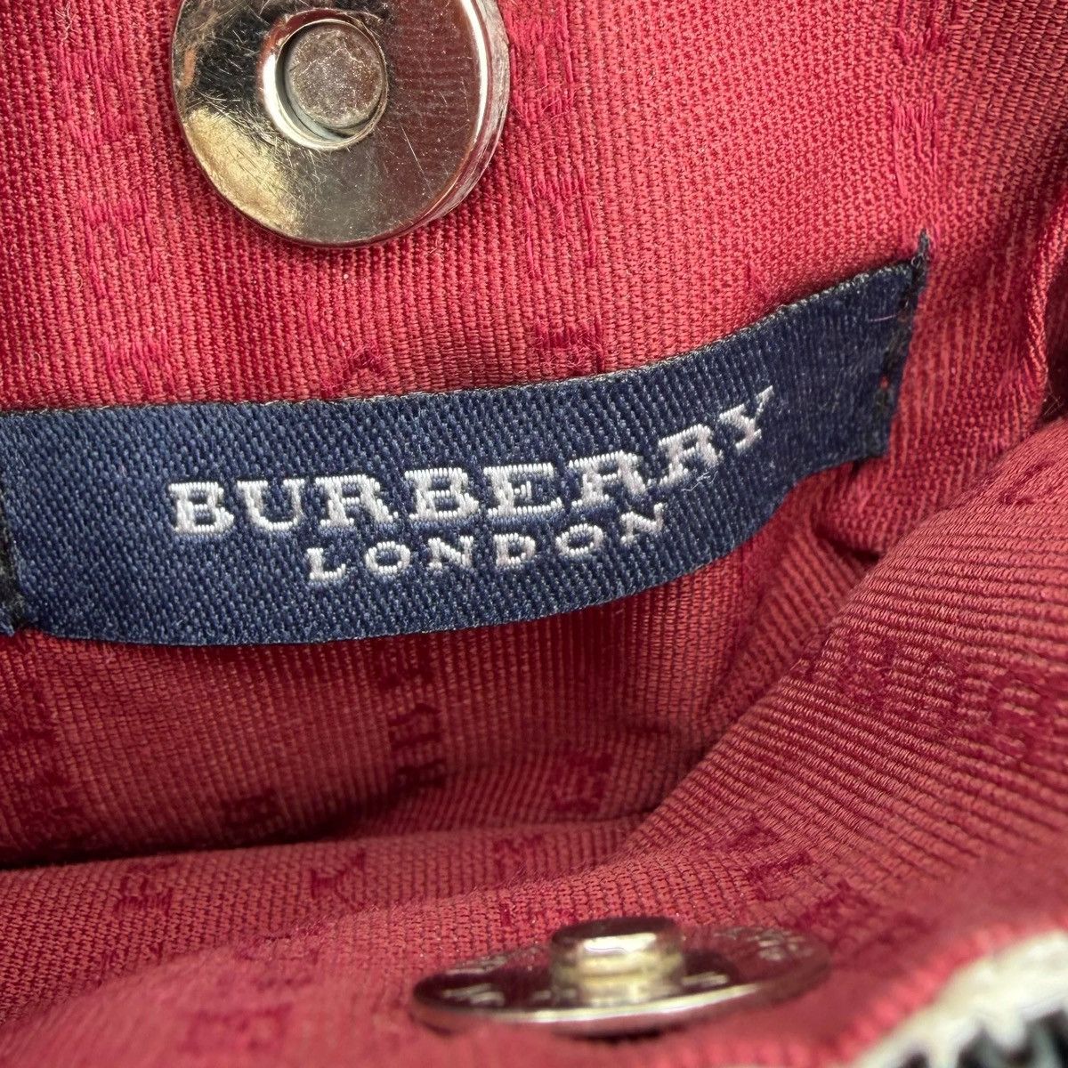 Burberry Burberry Beaded Nova Check Mini Bag Size ONE SIZE - 5 Thumbnail