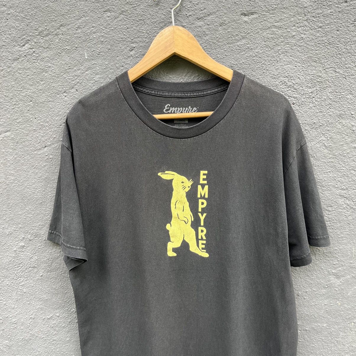 Empyre Thrashed Faded Empyre Industries Magic Man Skateboard Tee Size US L / EU 52-54 / 3 - 4 Thumbnail