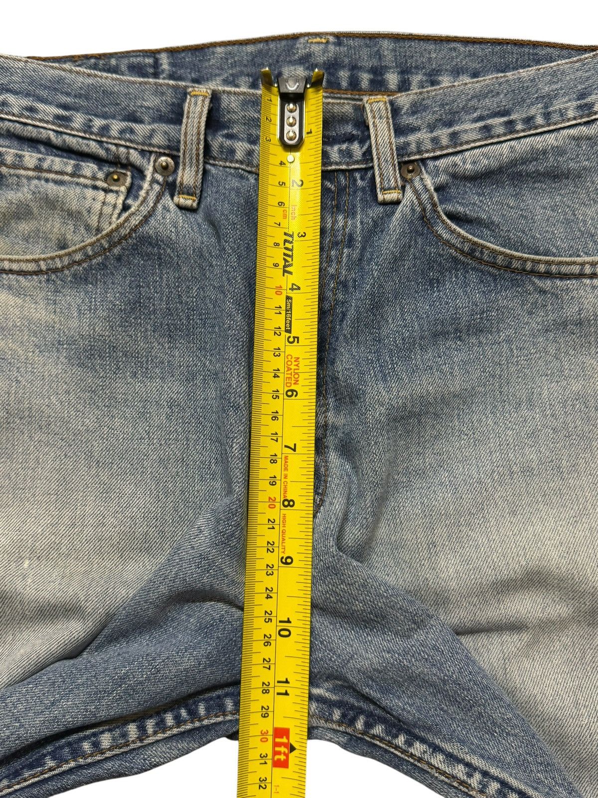 Levi's Vintage 90s Levis 504 Blue Faded Wash Wide Leg Baggy Jeans Size US 29 - 12 Thumbnail