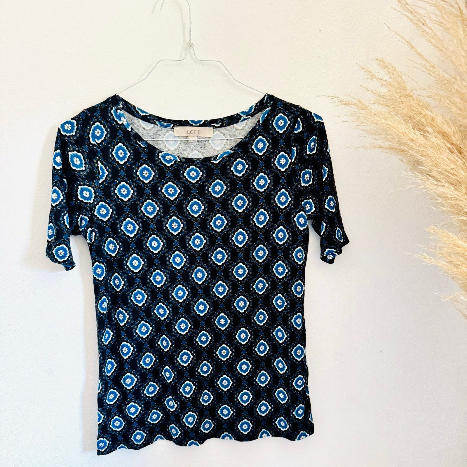 Loft LOFT Black White Blue Print Half Sleeve $68 Blouse Shirt XS Size XS / US 0-2 / IT 36-38 - 2 Thumbnail