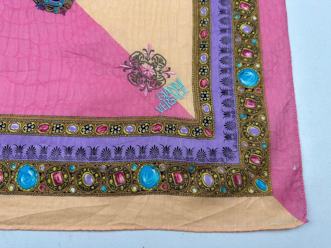 Versace gianni versace handkerchief bandana tc44 Size ONE SIZE - 5 Thumbnail