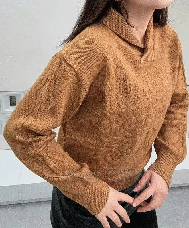 Burberry Burberry Camel Wool Knit Sweater for Women. Size M / US 6-8 / IT 42-44 - 3 Thumbnail